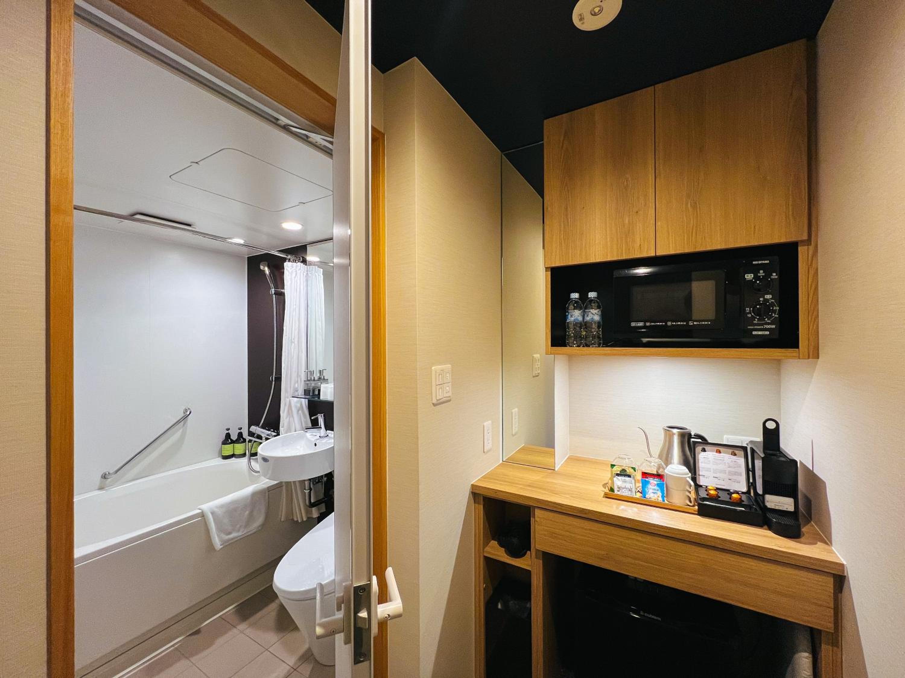 Standard King or Twin Room photo 3