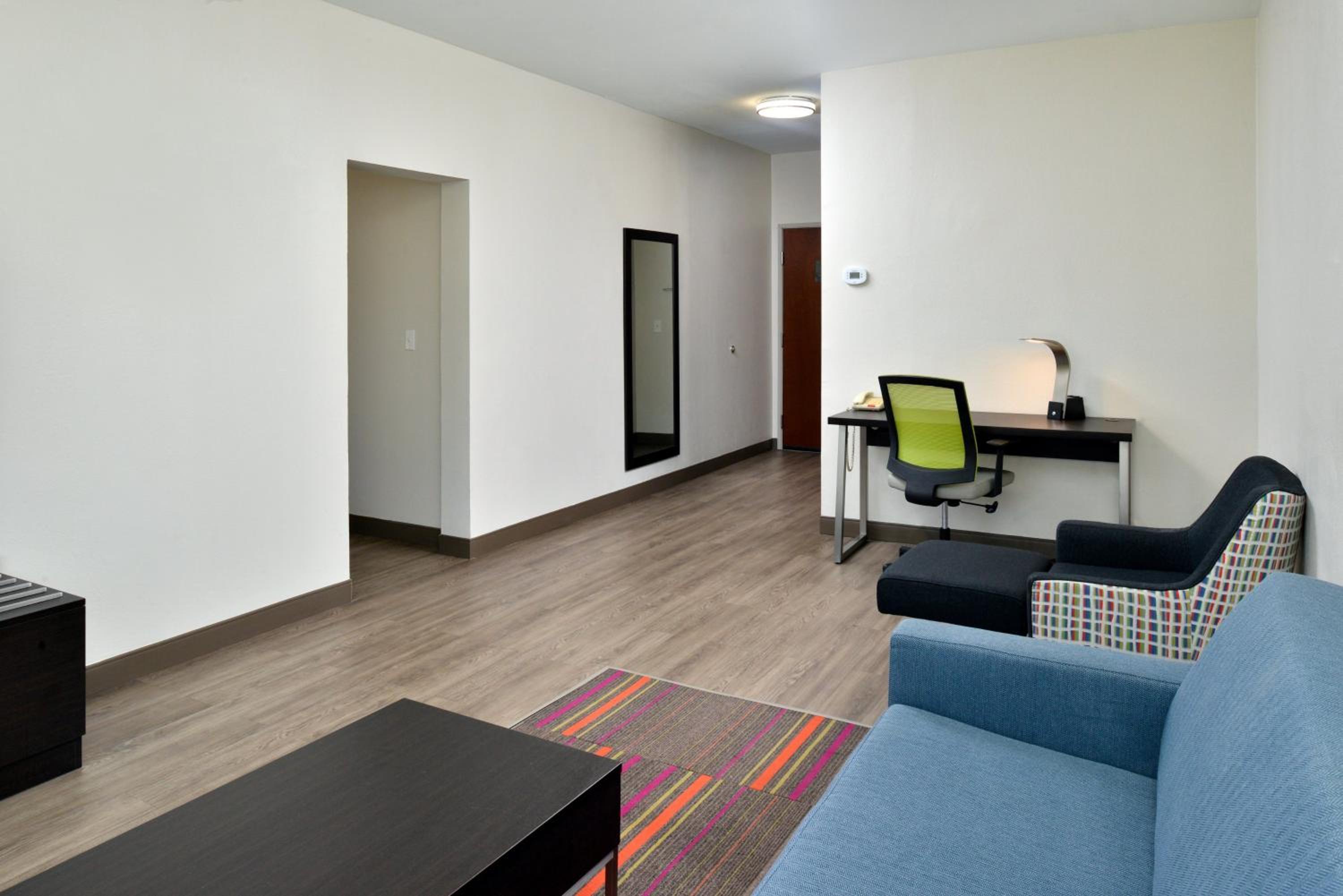 One-Bedroom Suite