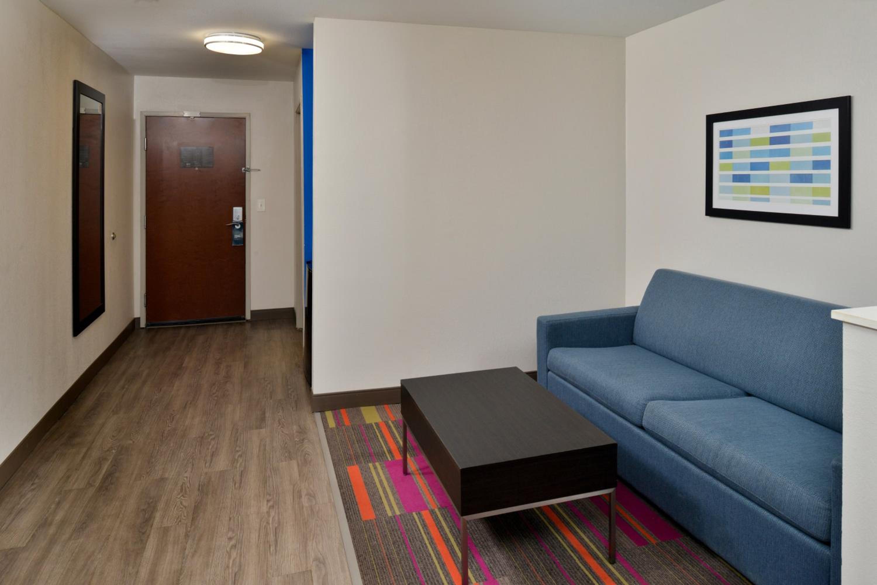 King Suite - Photo 7