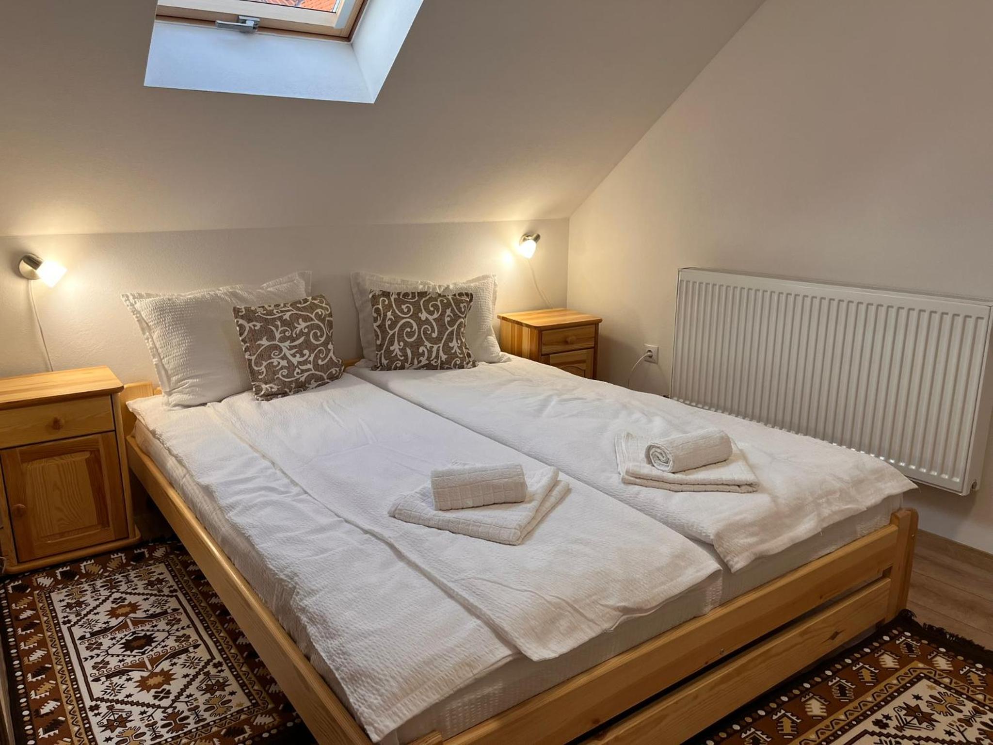 Double Room with Private Bathroom photo 3