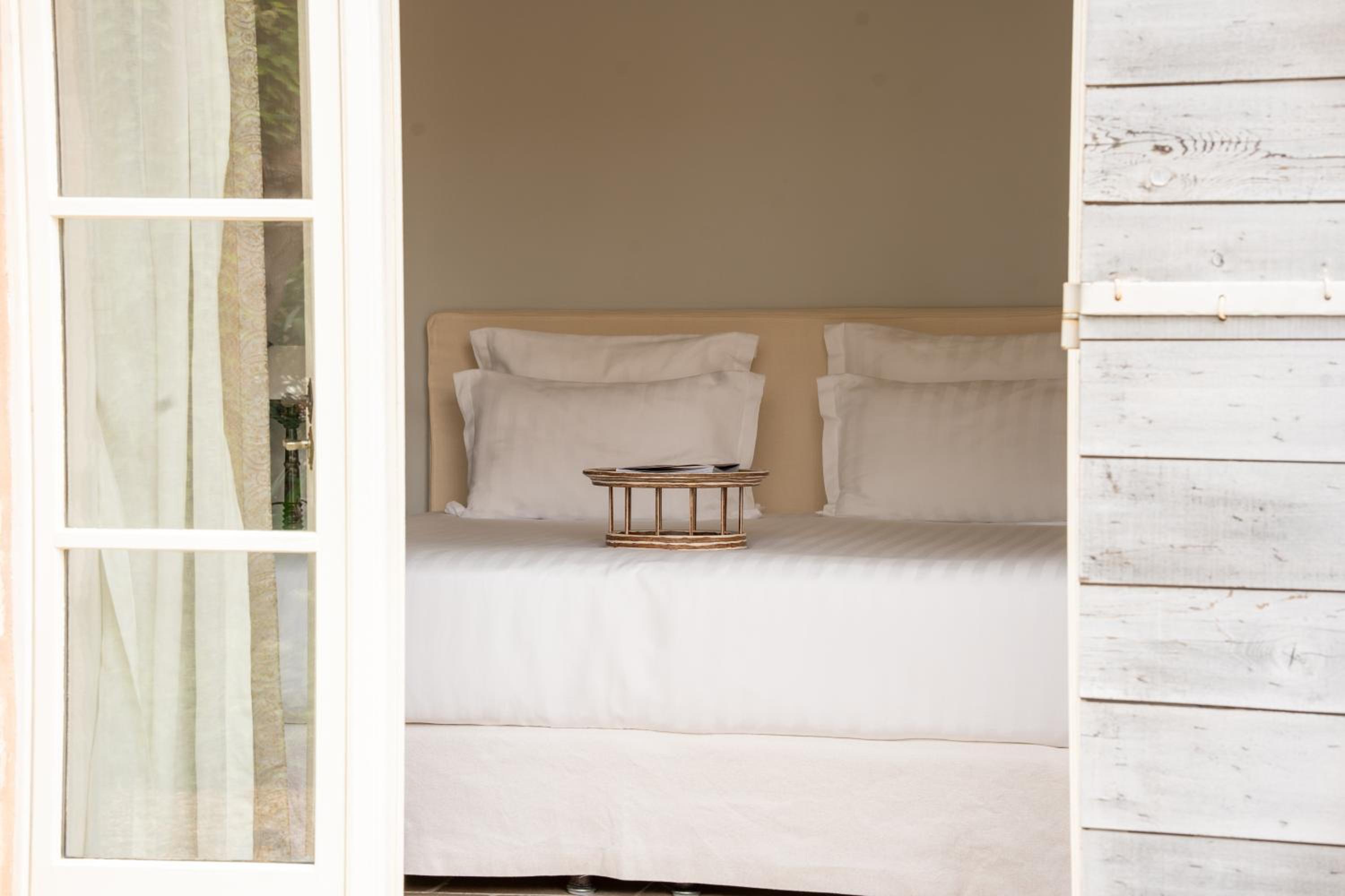 Suite - Photo 7