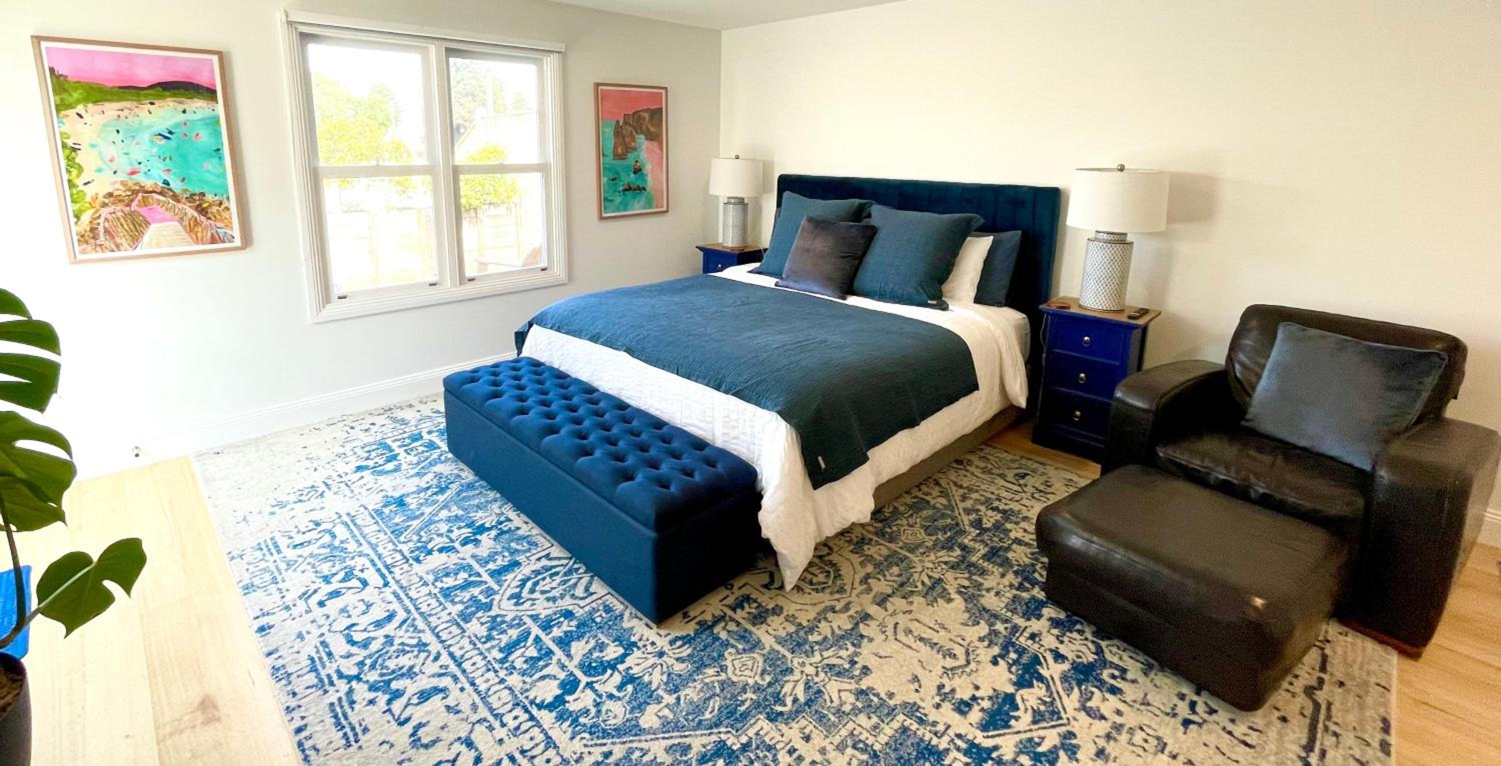Deluxe King Suite photo 2