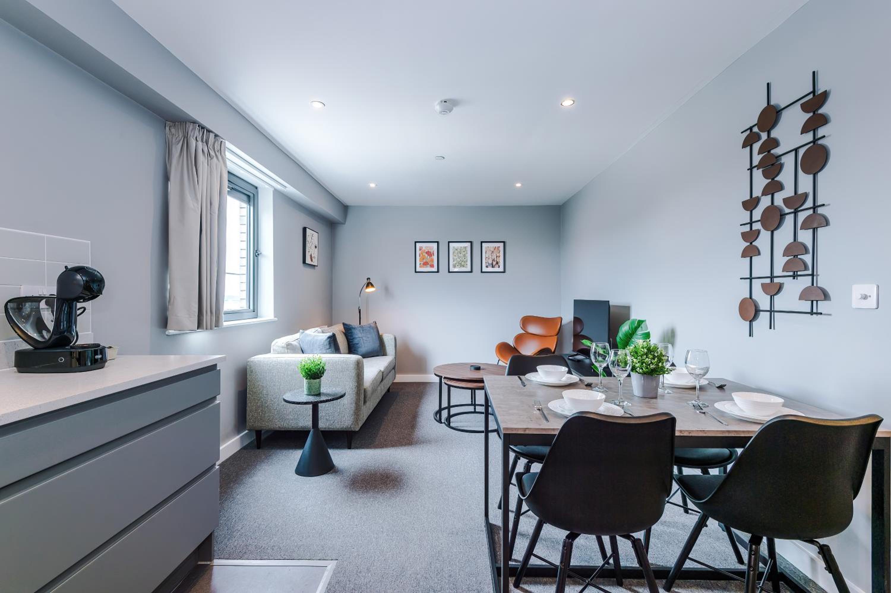 Two-Bedroom Apartment with City View