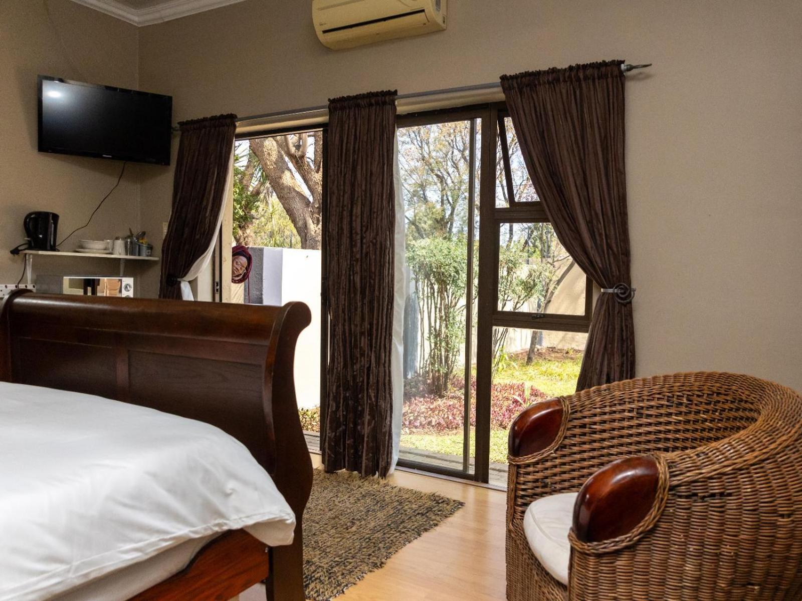 Executive Queen Room - Photo 1