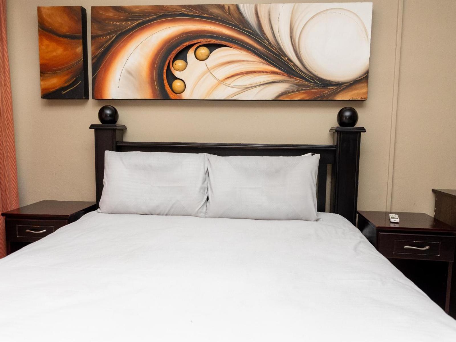 Deluxe Queen Room - Photo 4