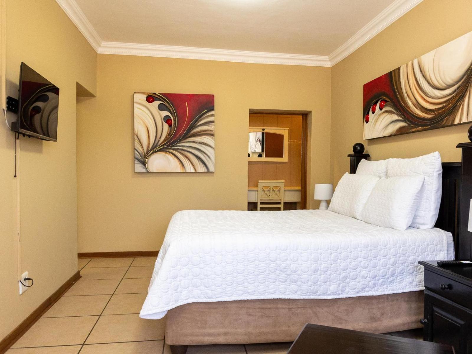 Premium Queen Room photo 3