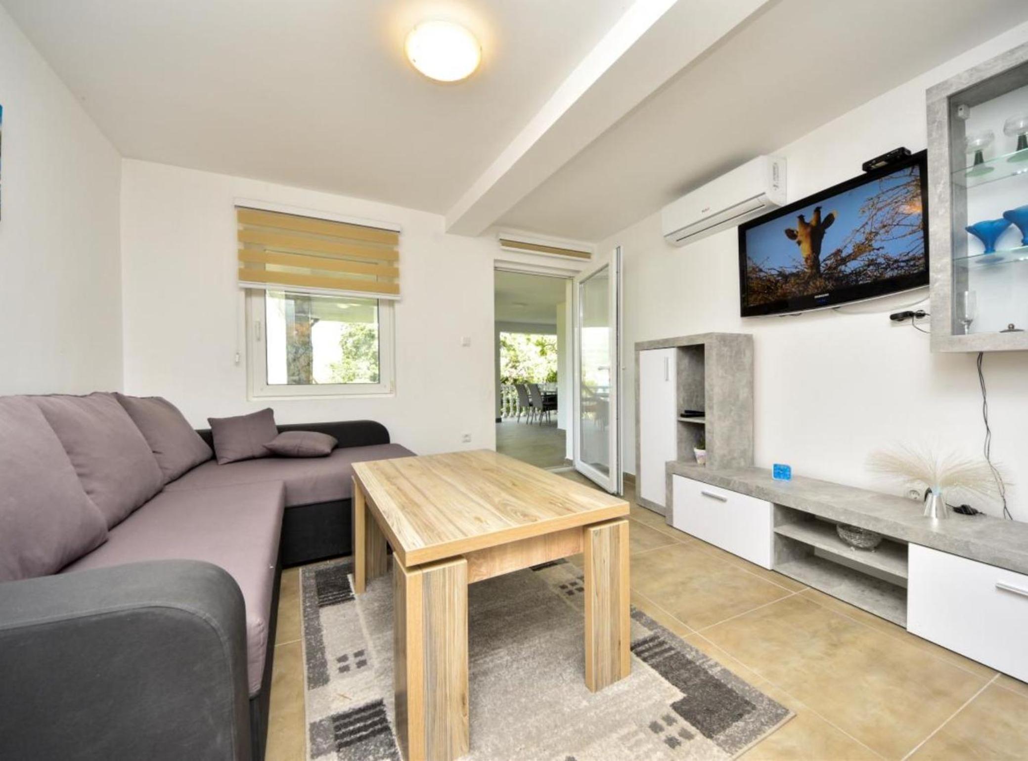 Two Bedroom Apartment with Terrace photo 1