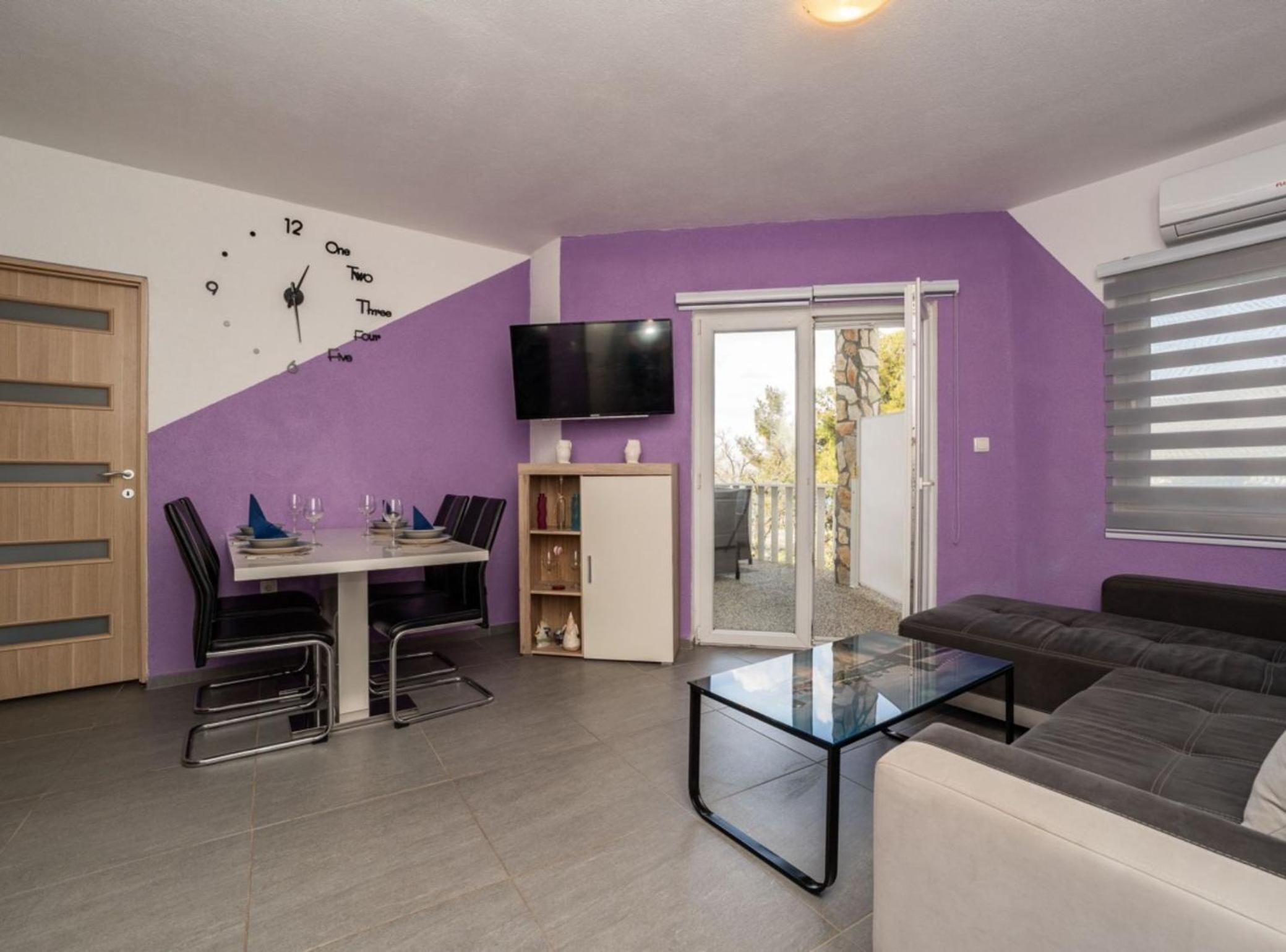 Two bedroom apartment with Sea view photo 1