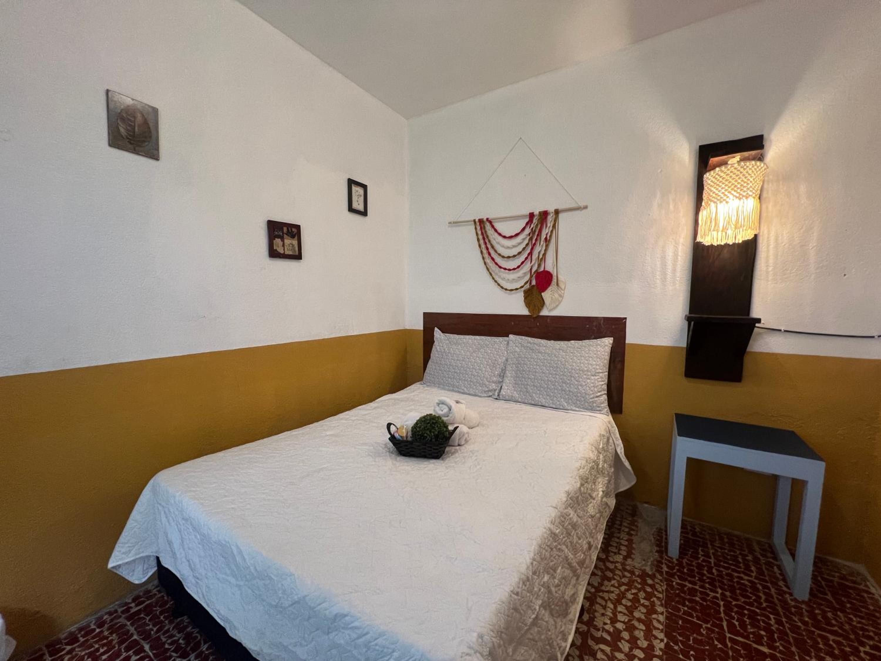 Standard Double Room with Shared Bathroom photo 1