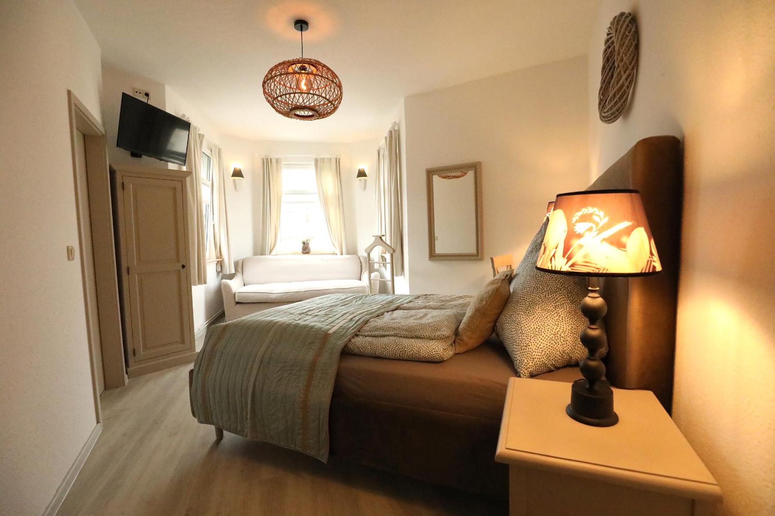 Twin Room with Bathroom