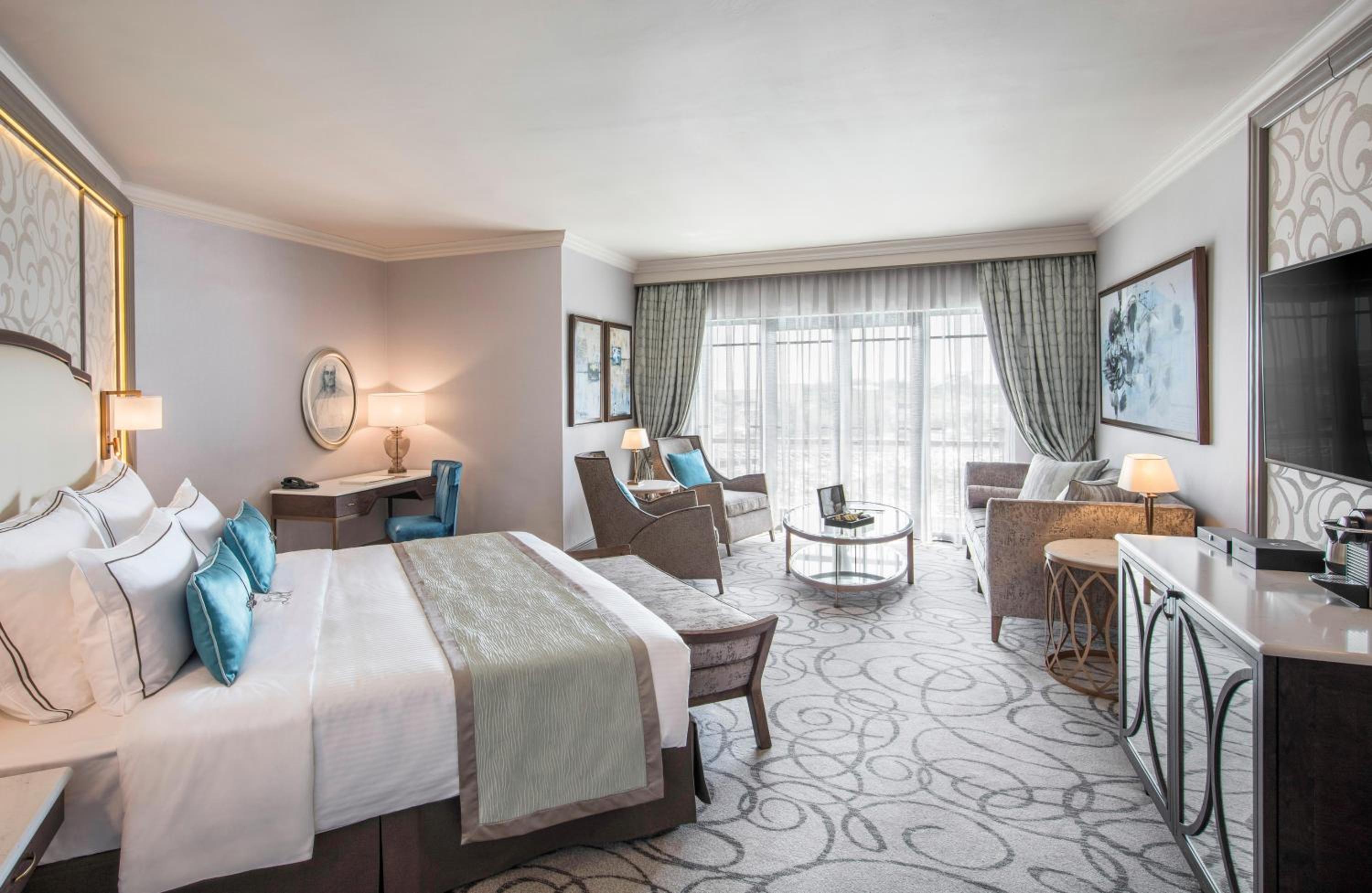Deluxe Room - Photo 1