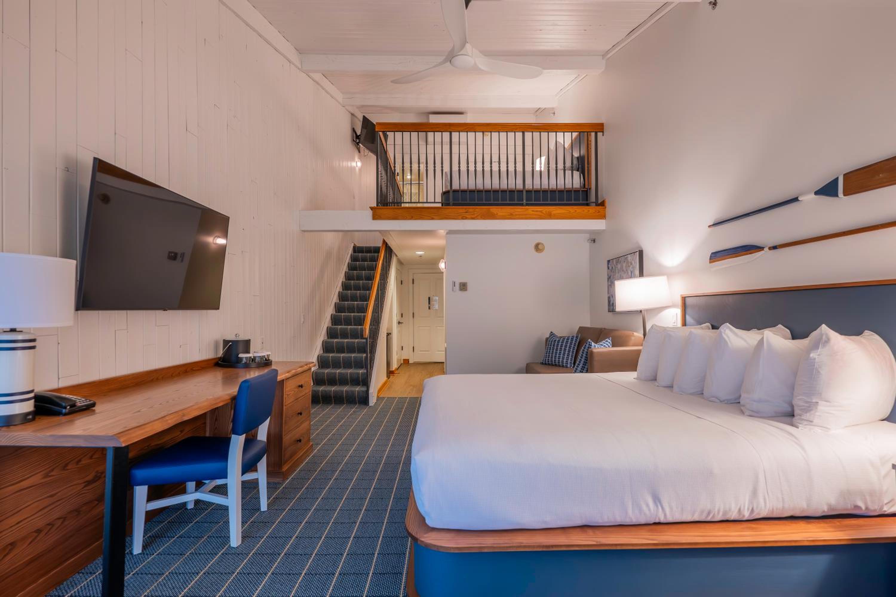 Lodges King Loft