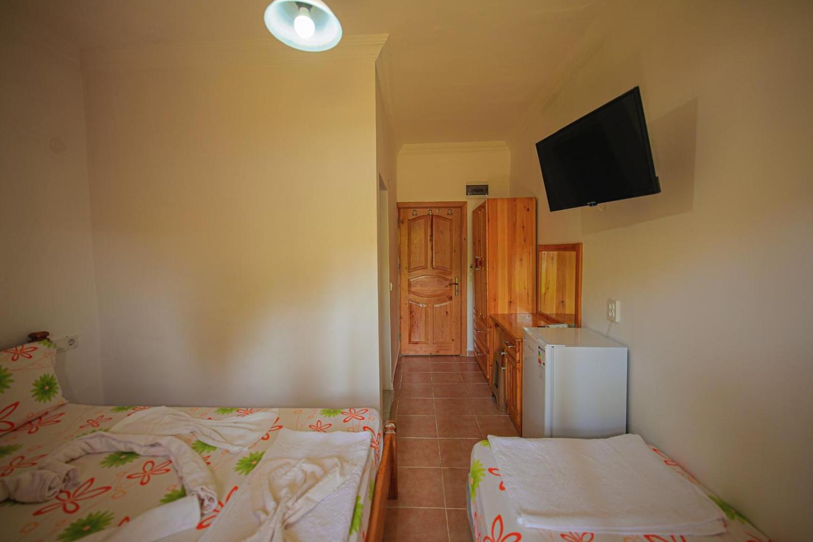 Triple Room photo 2