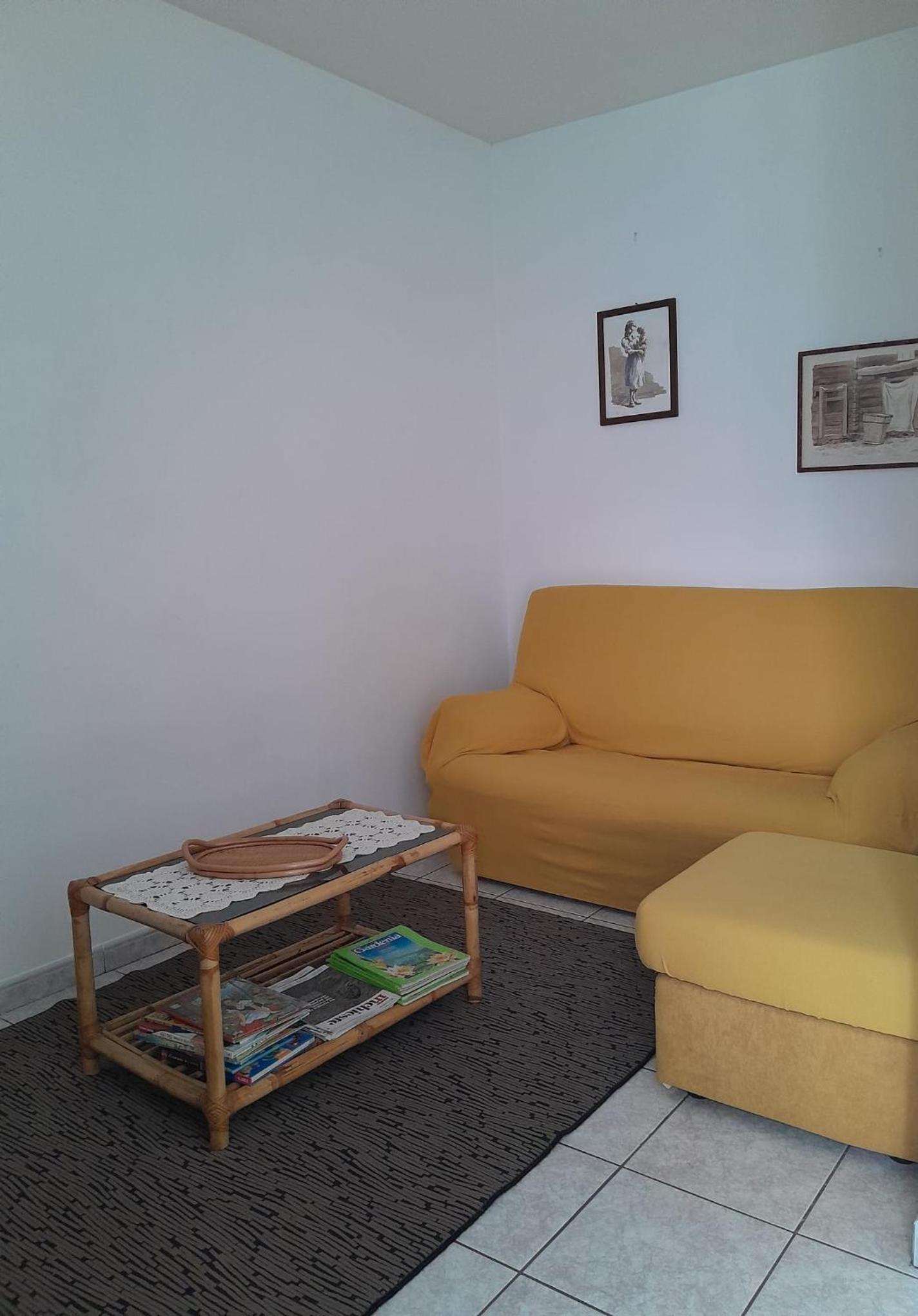 Two-Bedroom House photo 3