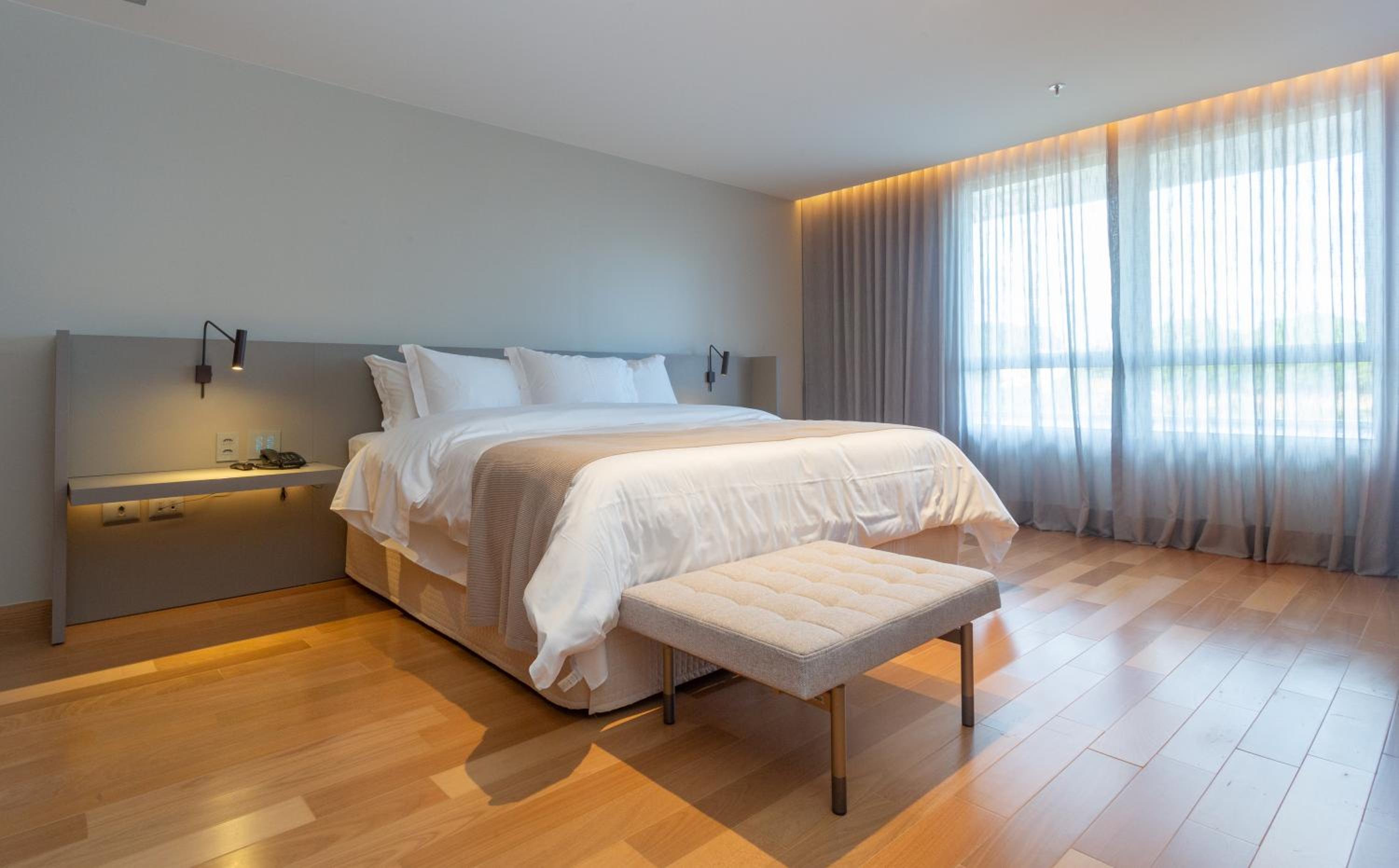 Deluxe Double Room with Extra Bed