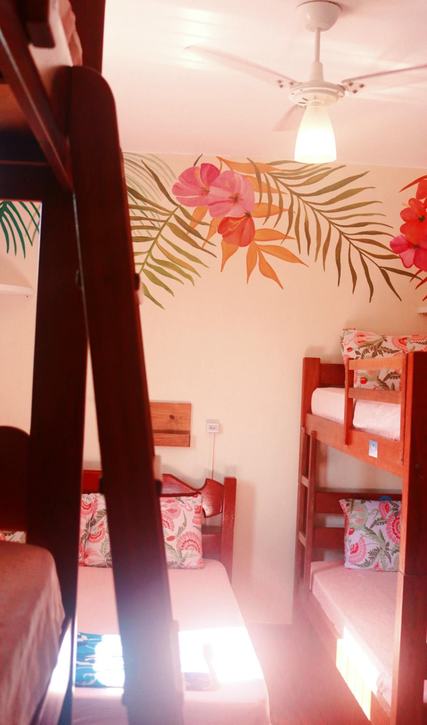 Bed in 6-Bed Female Dormitory Room photo 3