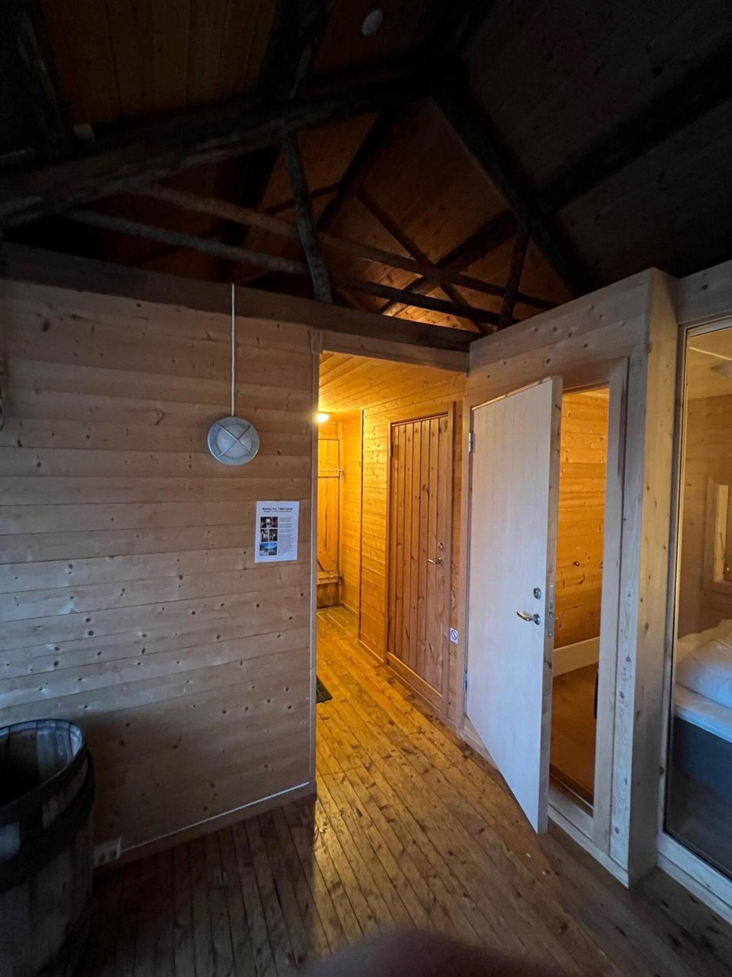 Three-Bedroom House photo 1