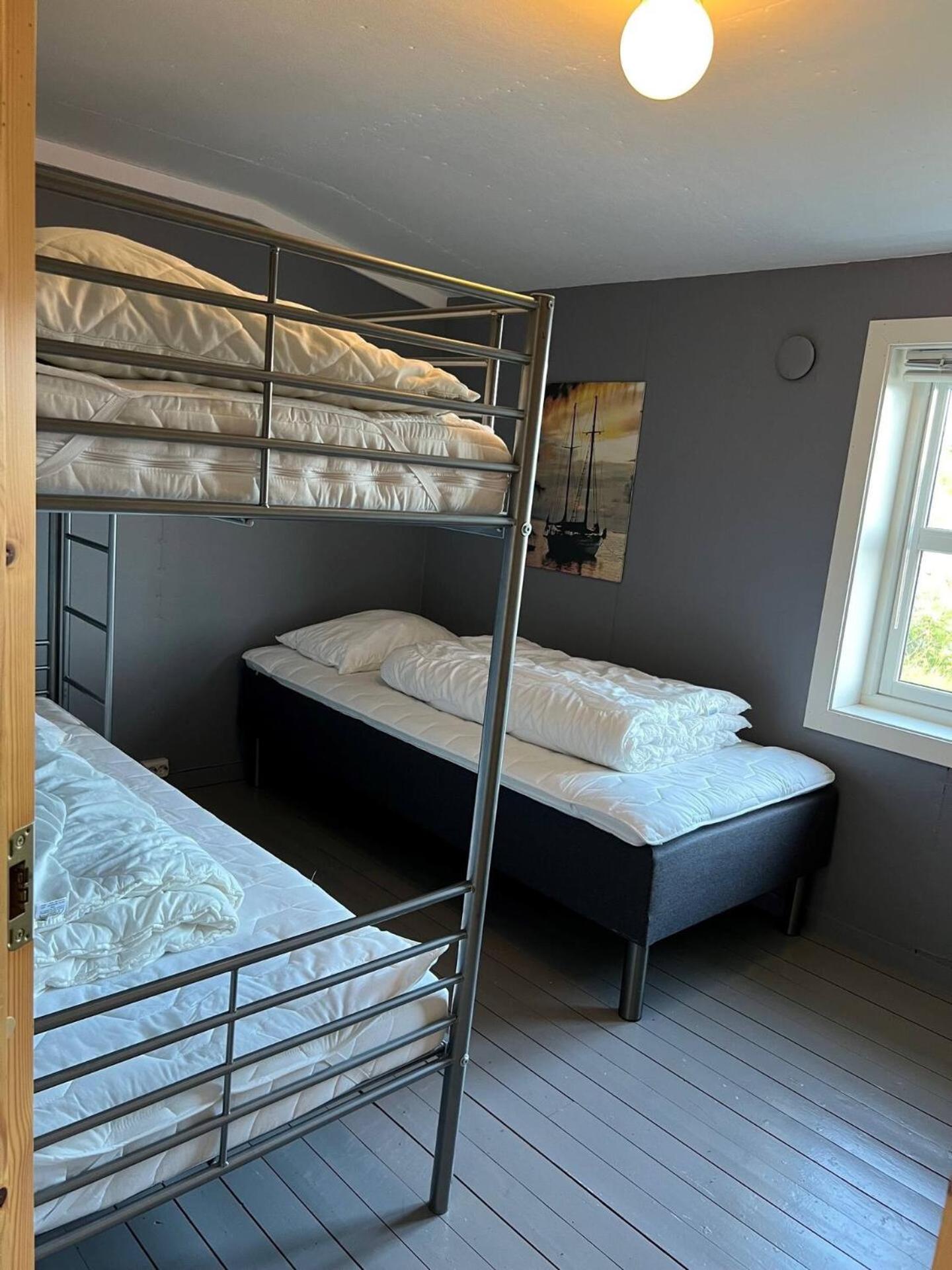 Three-Bedroom House photo 1