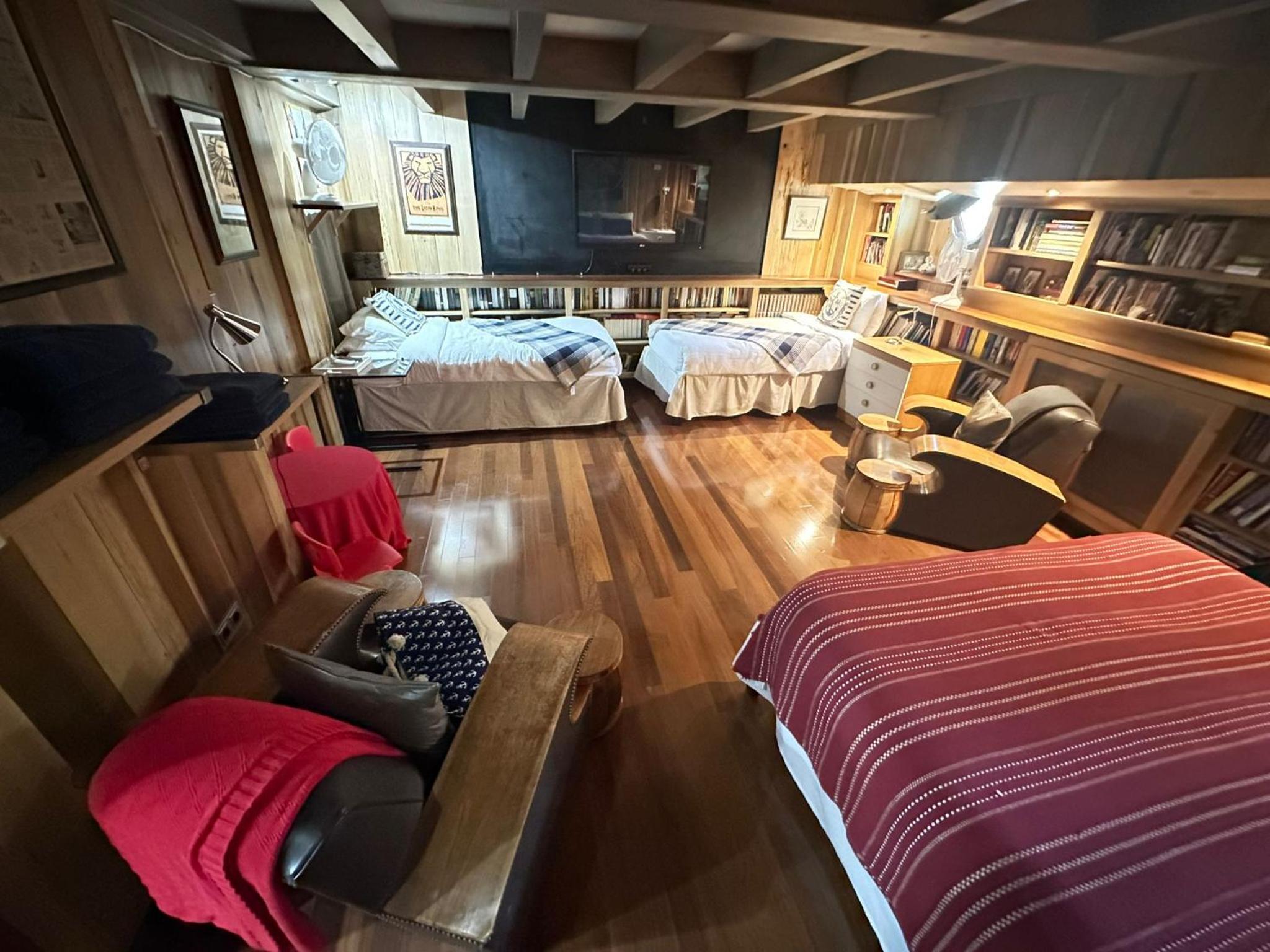 Deluxe Quadruple Room photo 3