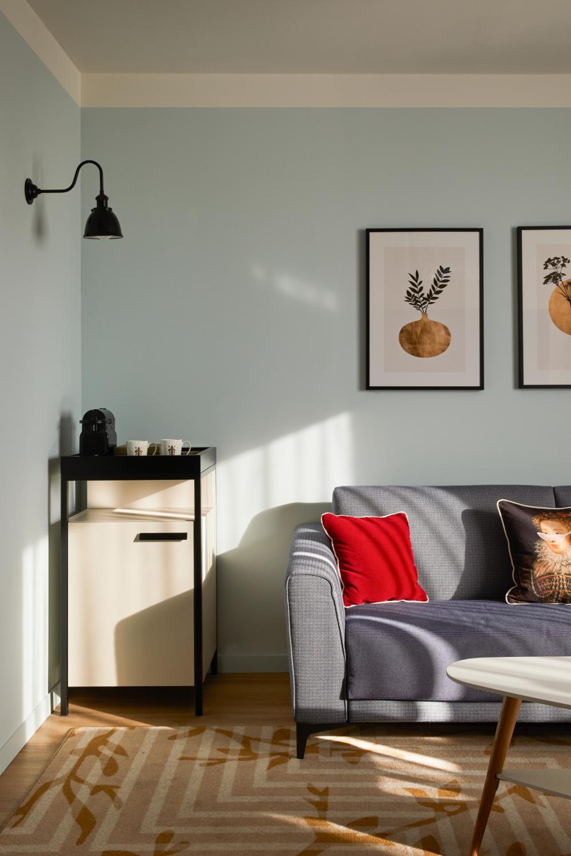 King Suite with Single Sofa Bed