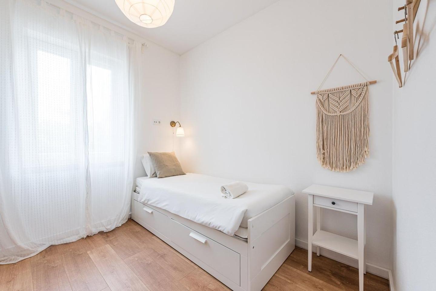 Apartment - Photo 16