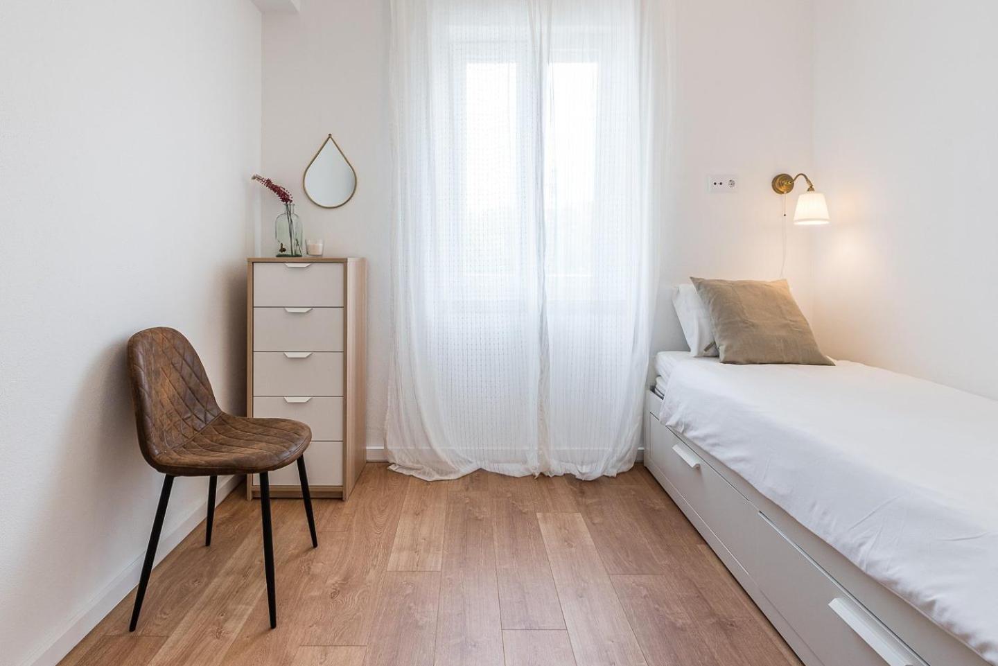 Apartment - Photo 24