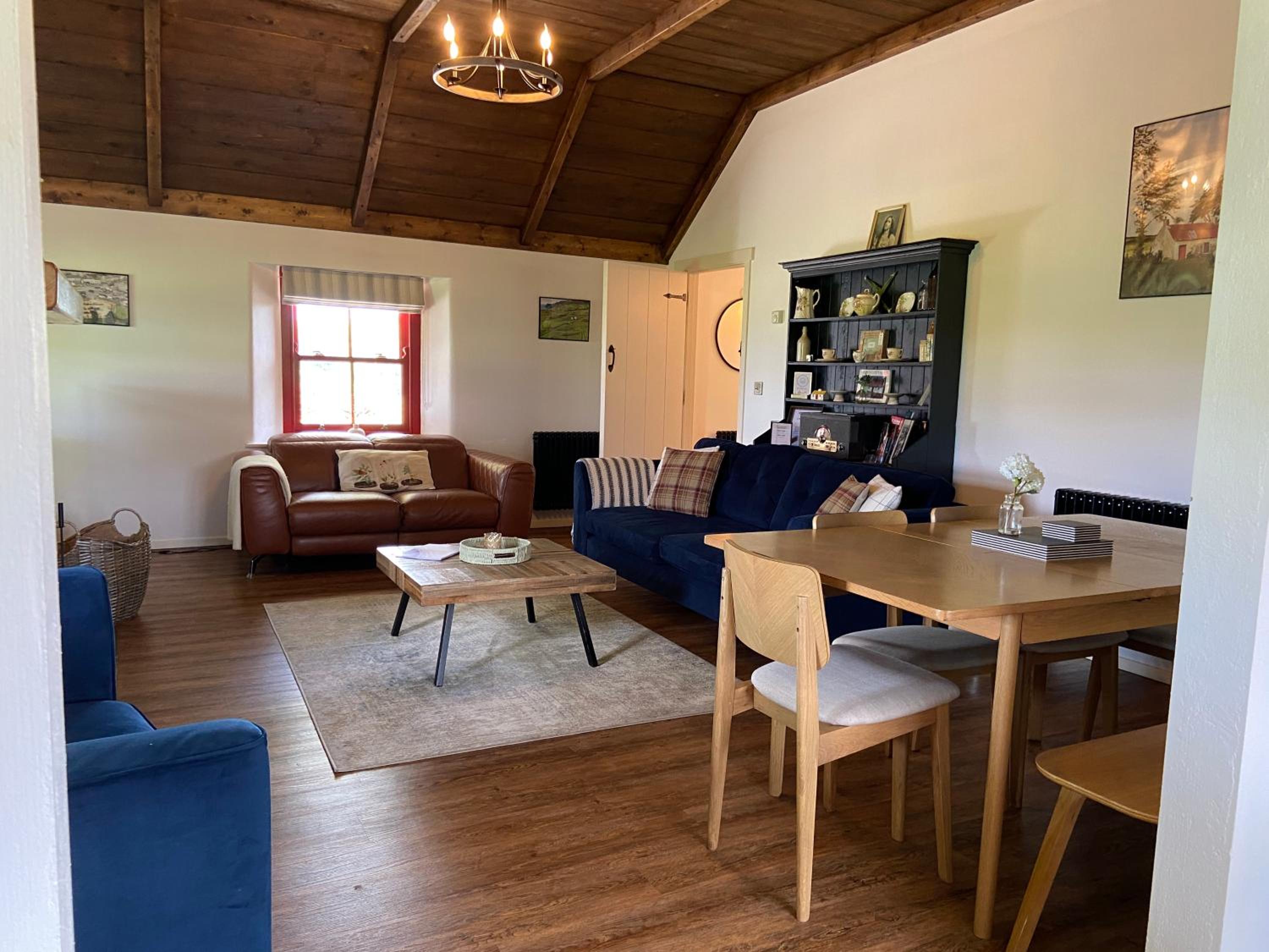 Three-Bedroom House photo 1