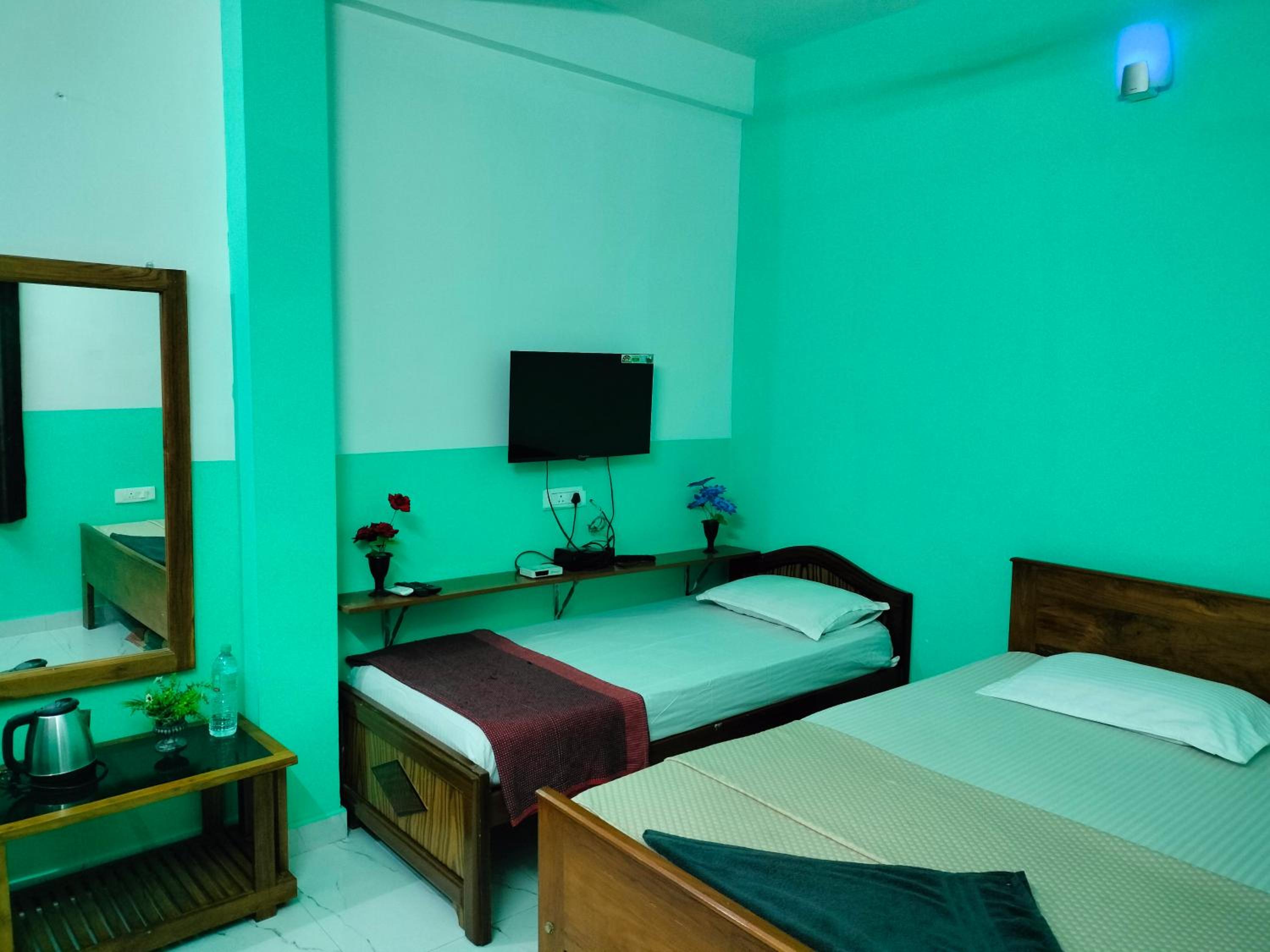Standard Quadruple Room