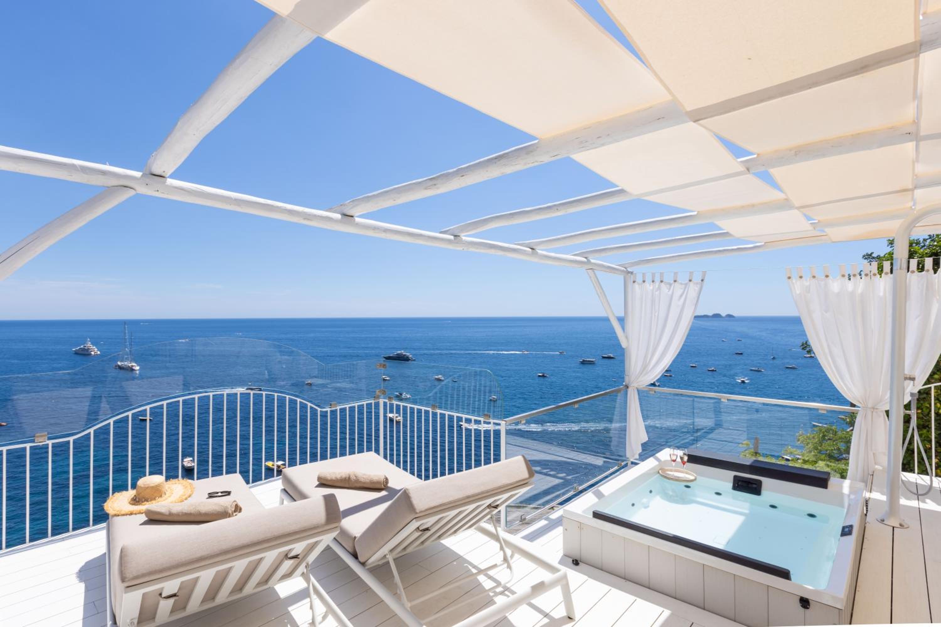Double Room with Terrace photo 3