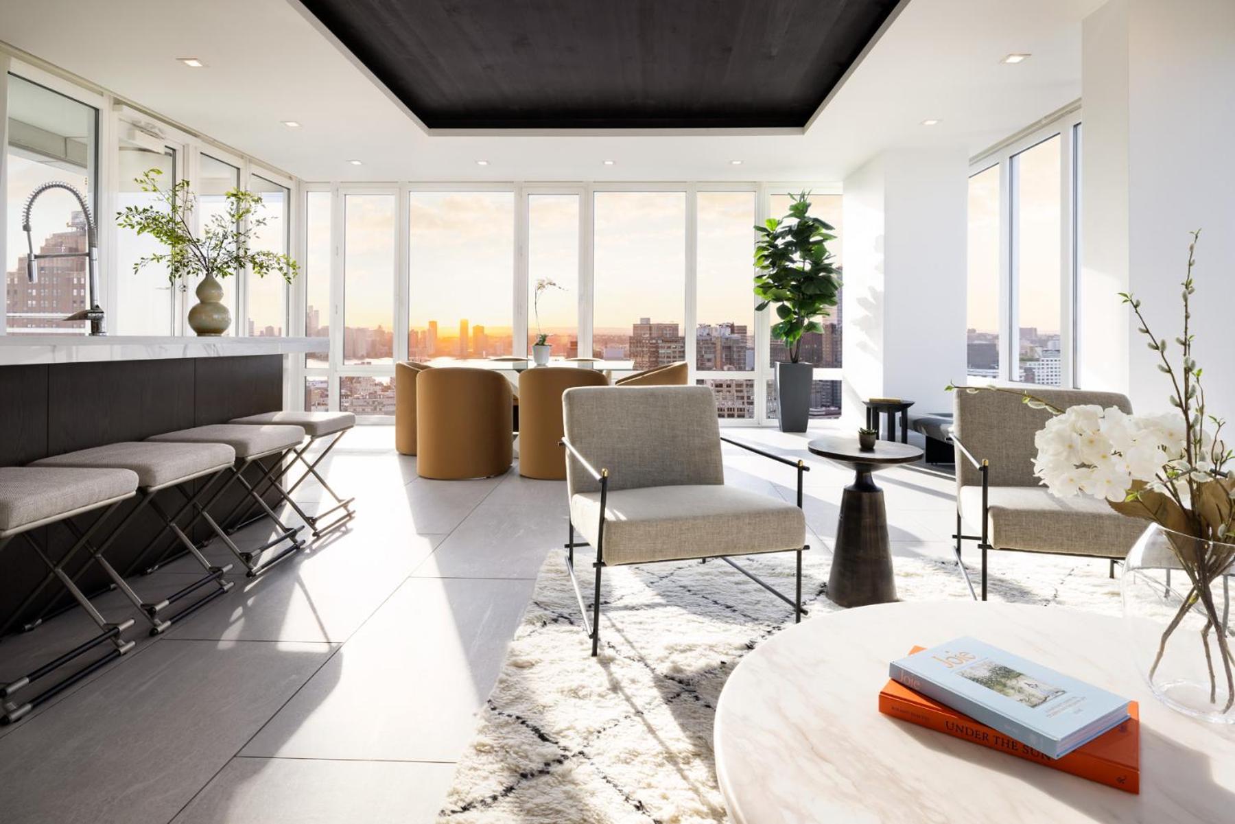 Penthouse Suite thumbnail 5