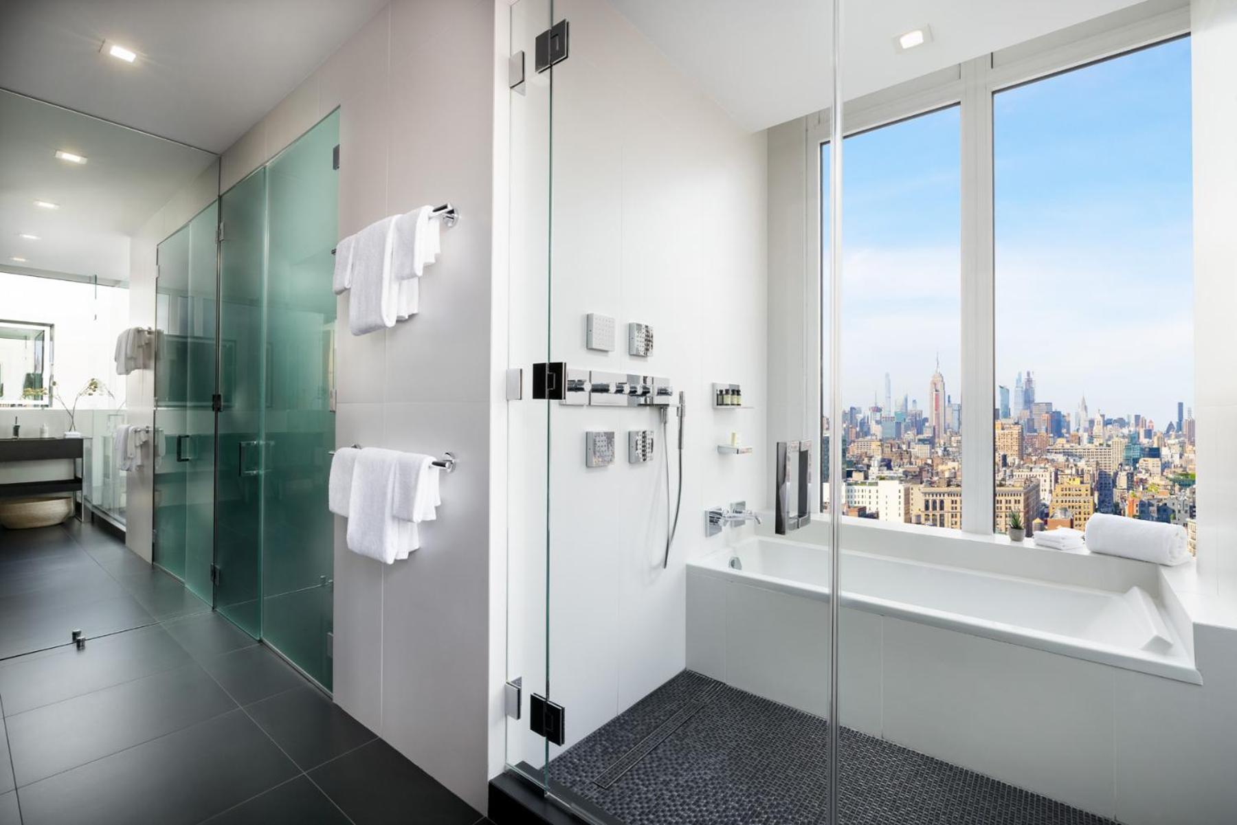 Penthouse Suite