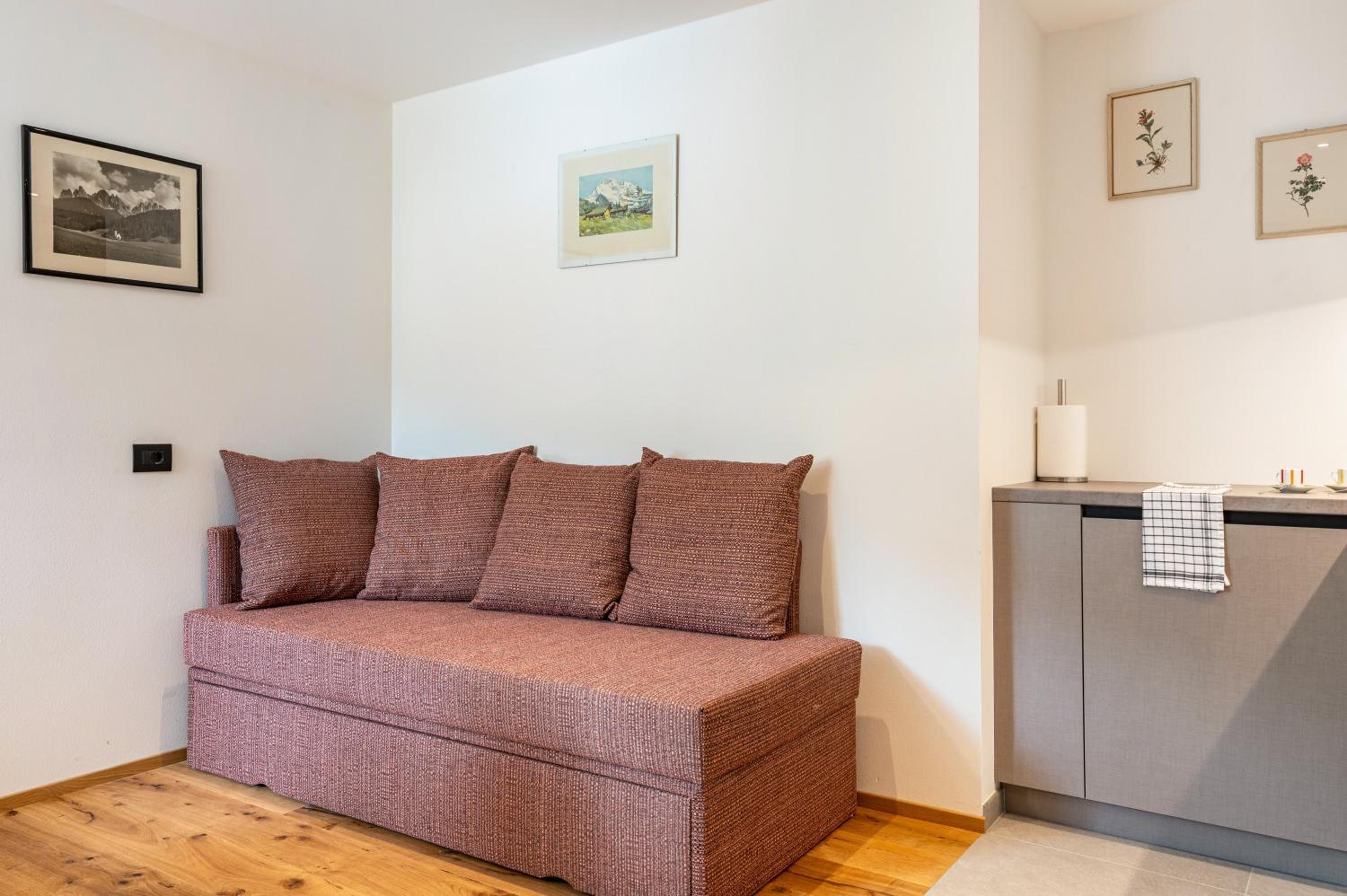One-Bedroom Apartment with Garden View