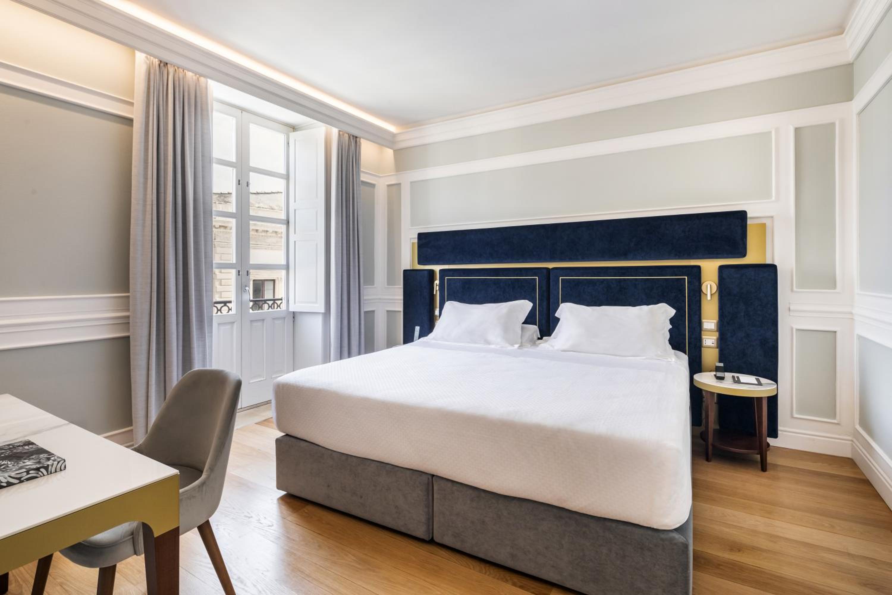 Superior Double Room - Photo 4