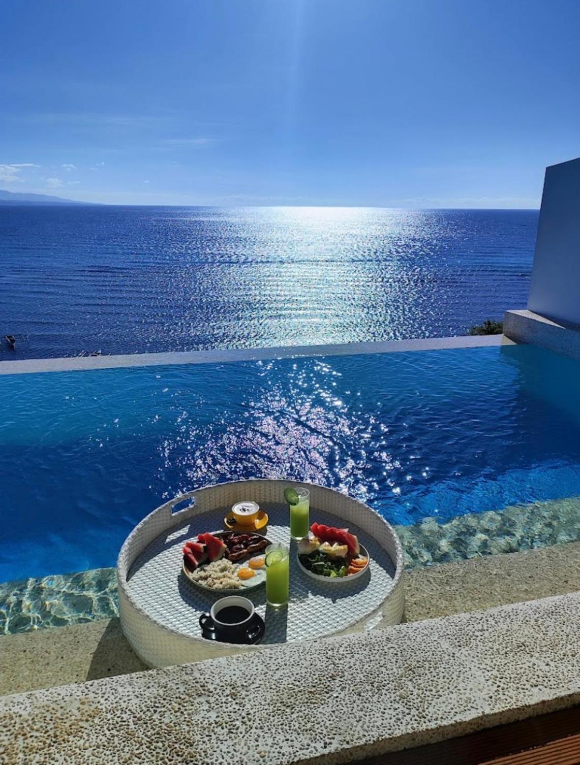 King Suite with Private Pool - Photo 11