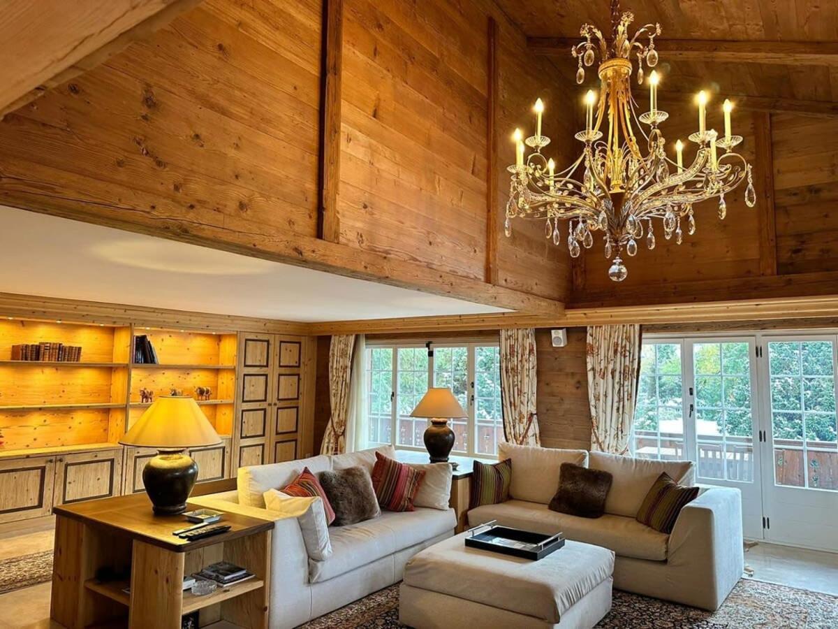 Four-Bedroom Apartment