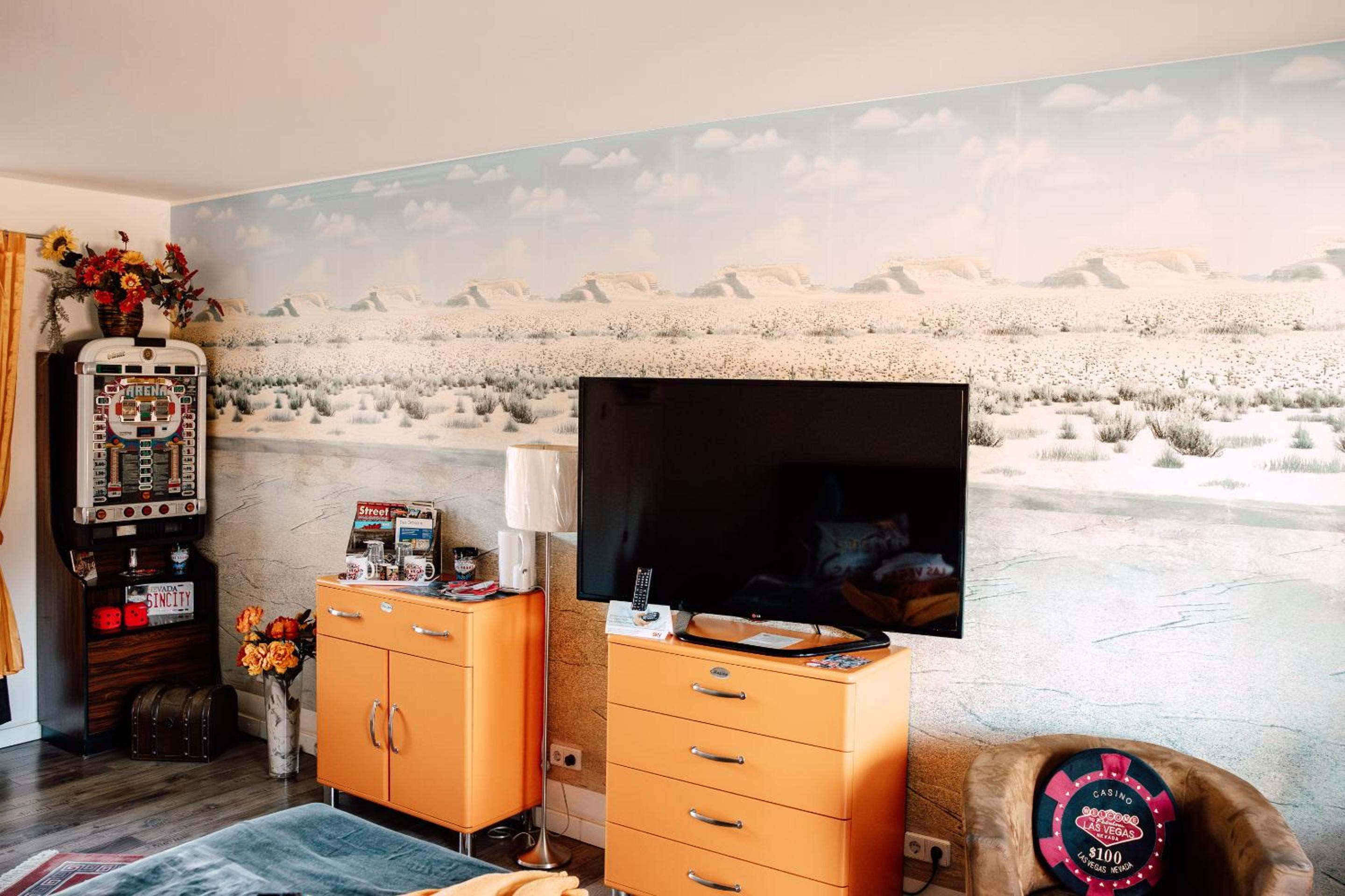 Double Room with Private Bathroom photo 2