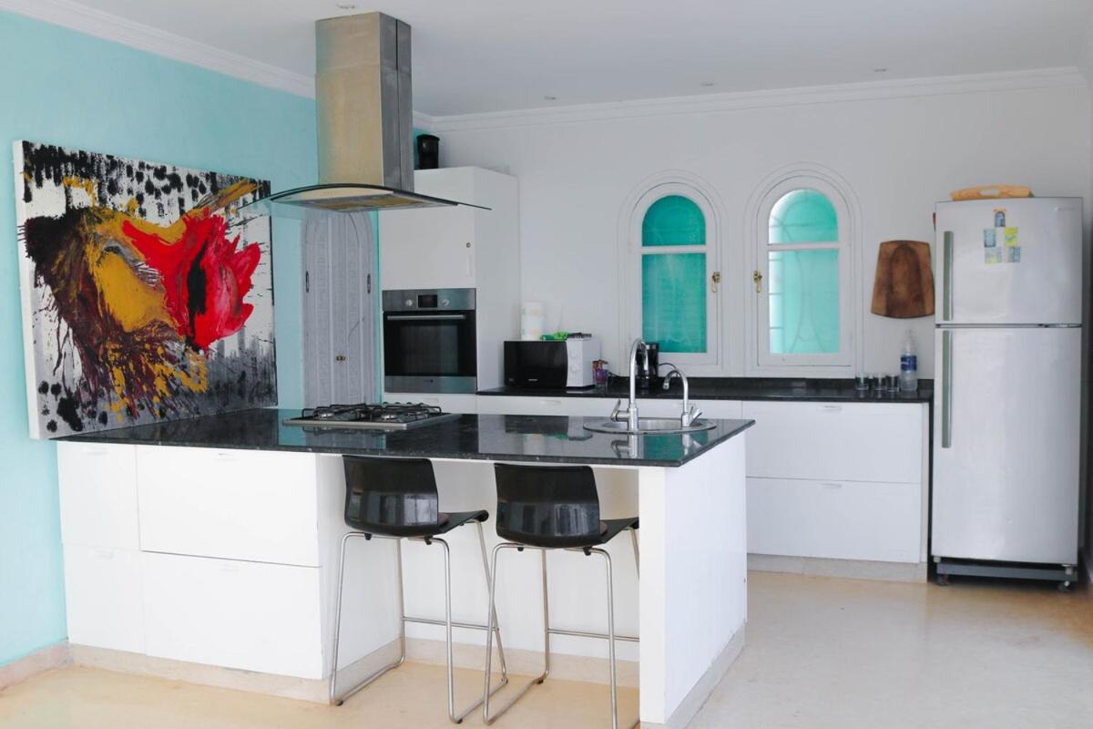 Villa photo 3