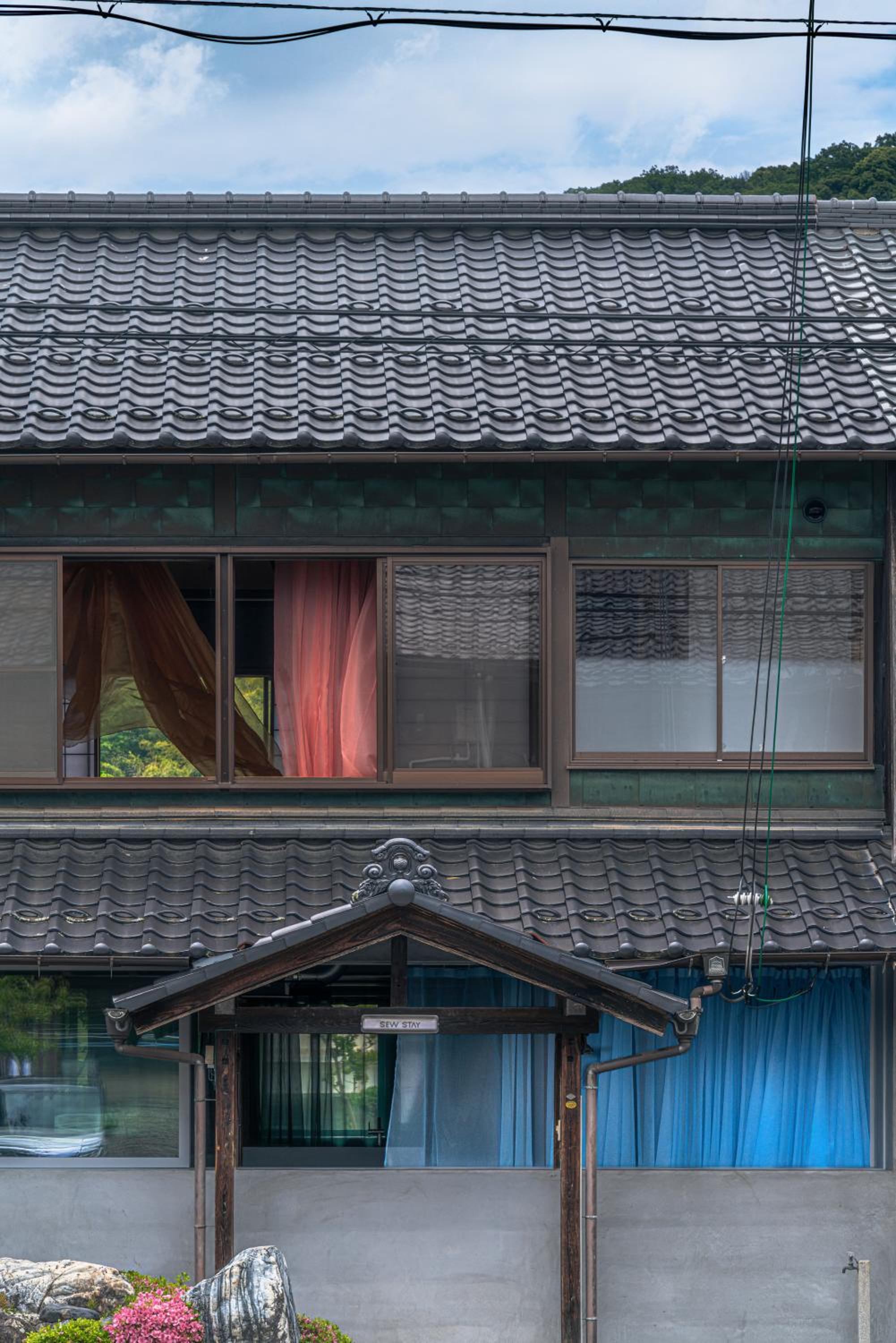 One-Bedroom House photo 1