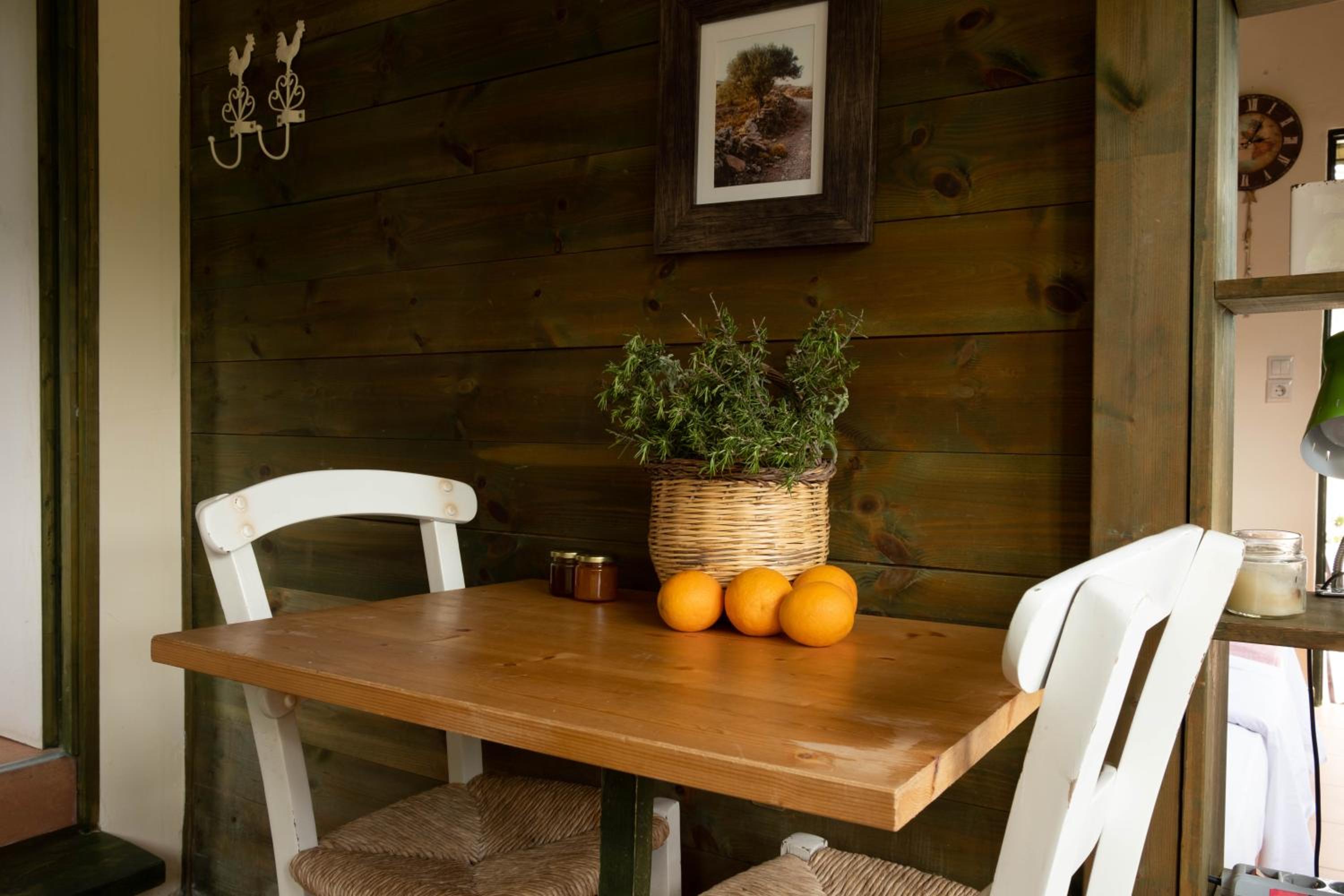 Double Room With Patio photo 3
