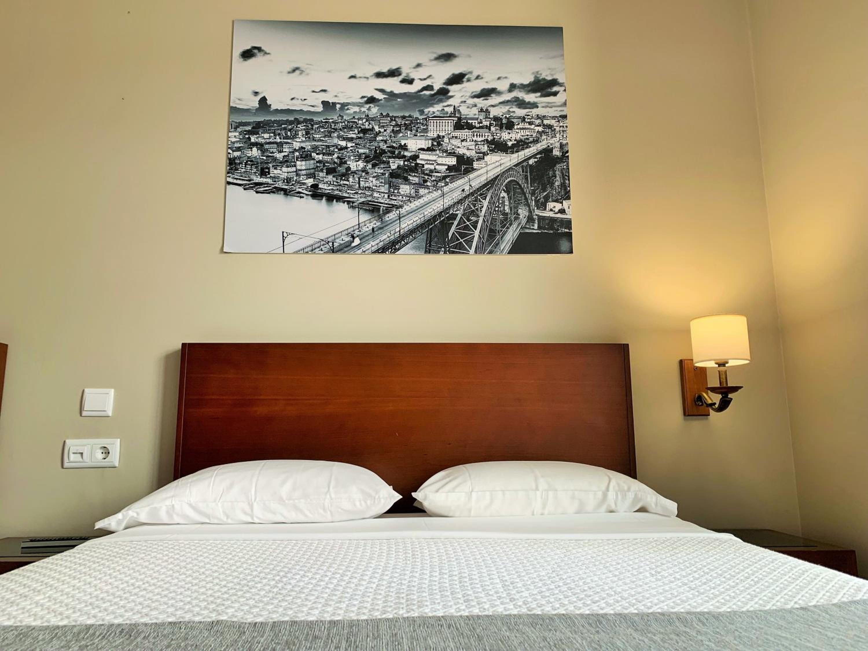 Double Room - Photo 2