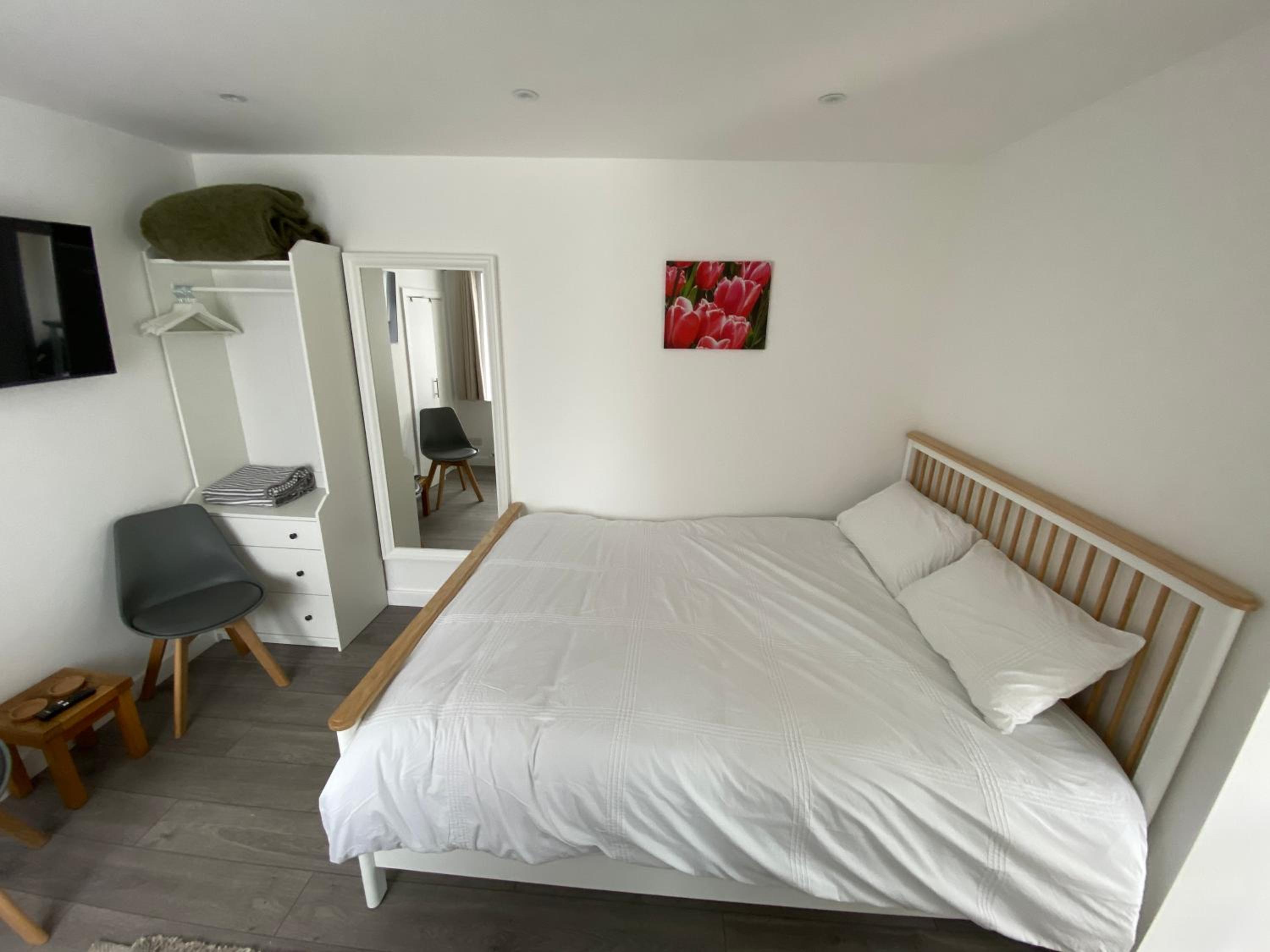 Apartment - Ground Floor photo 1