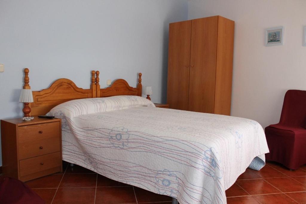 Double Room with Extra Bed photo 3