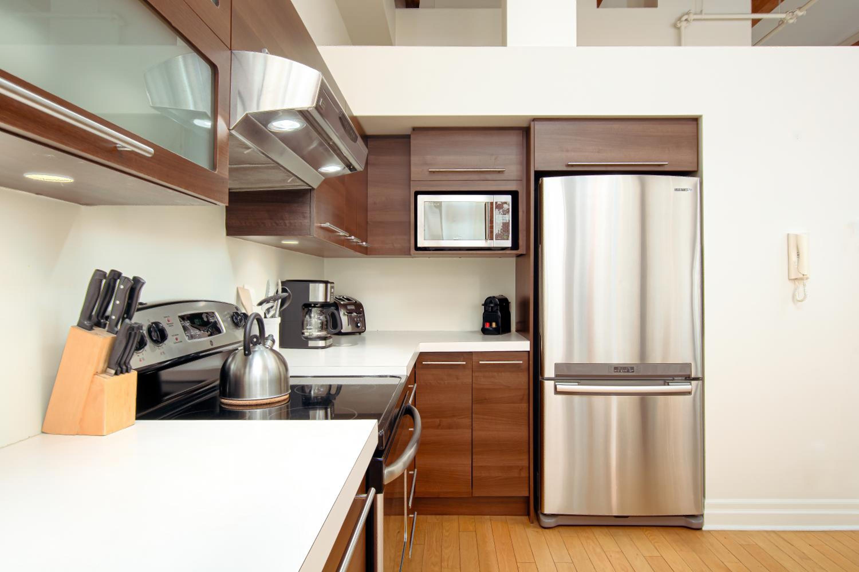 One-Bedroom Apartment 305