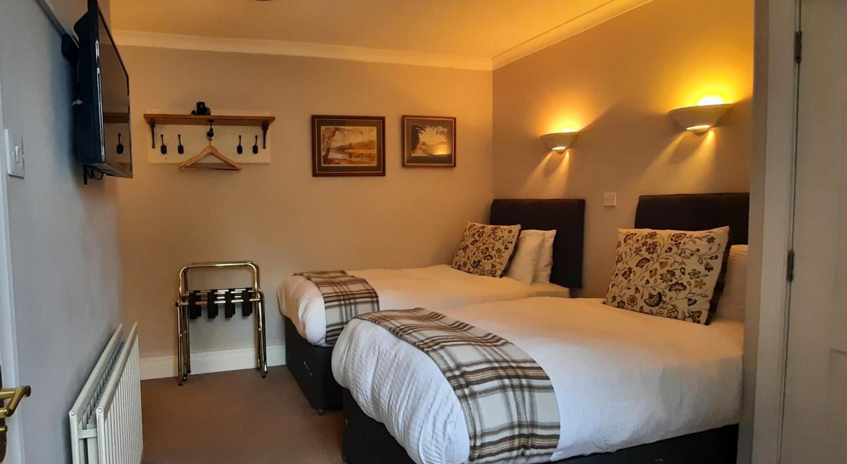 Twin Room (1-2 Adults) photo 1