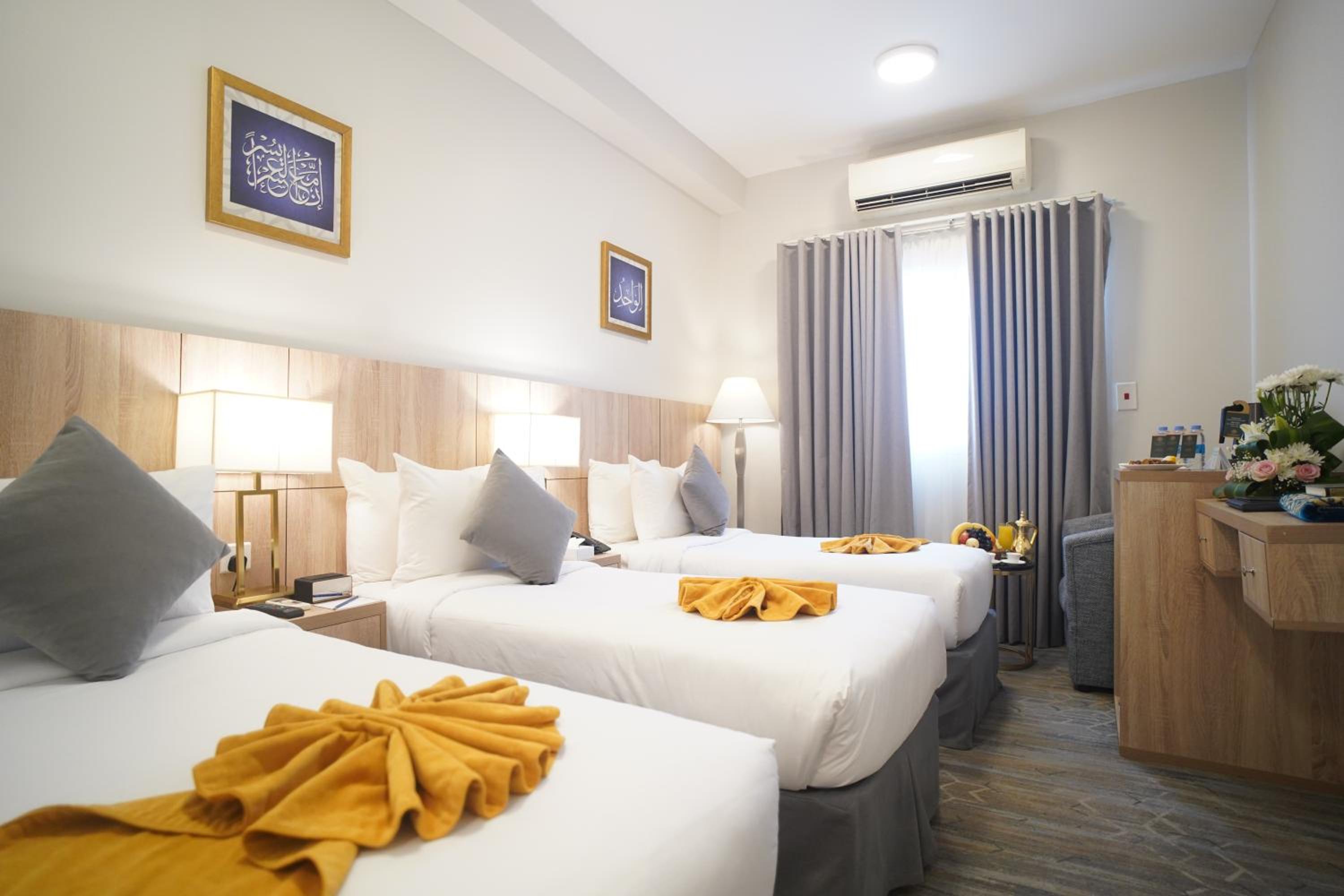 Standard Triple Room - Photo 1