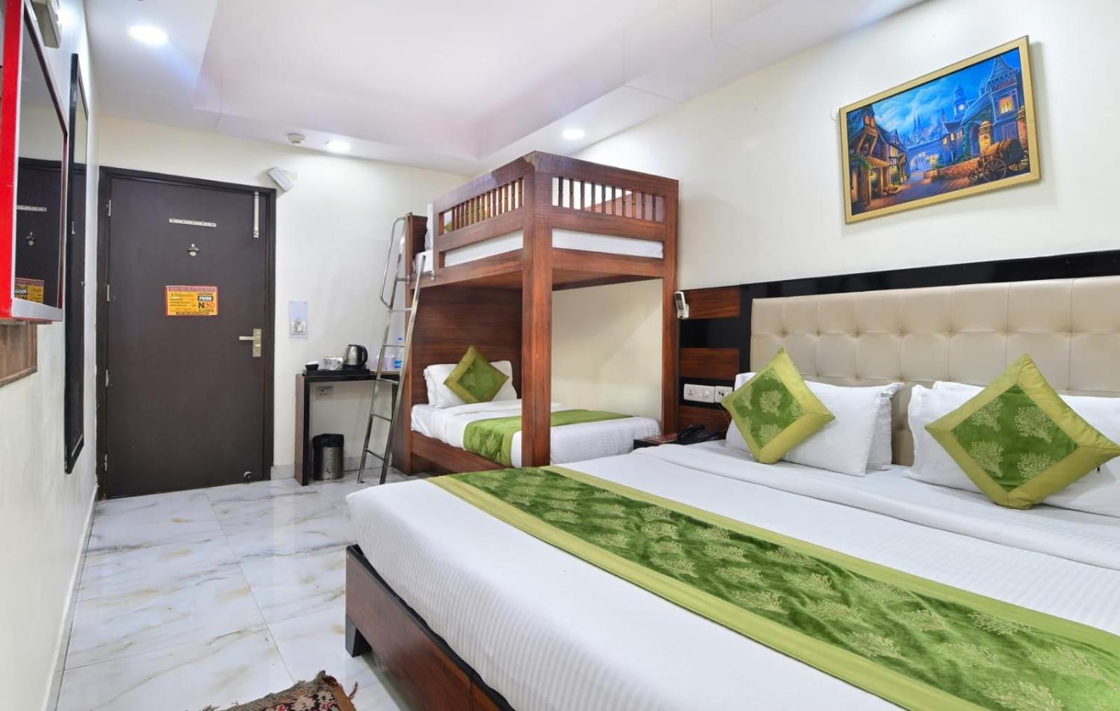 Suite Room