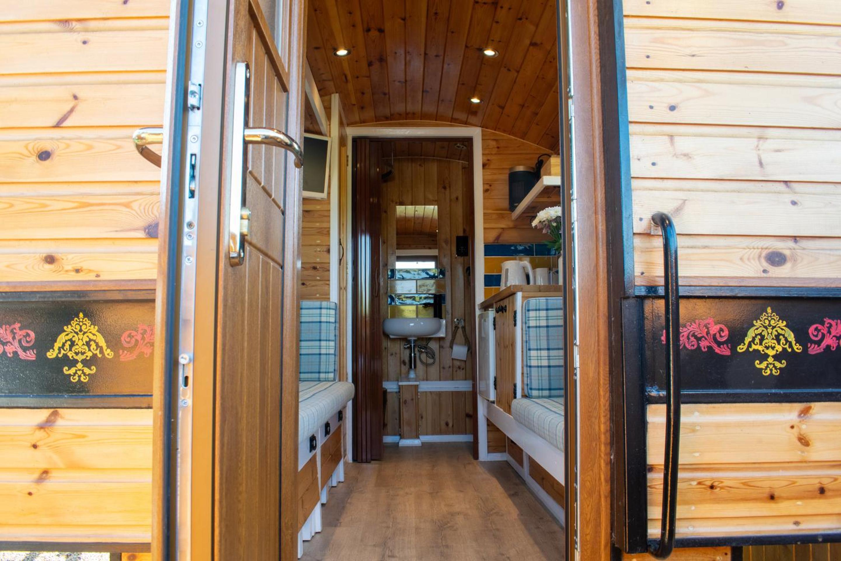 Double Room with Private Bathroom