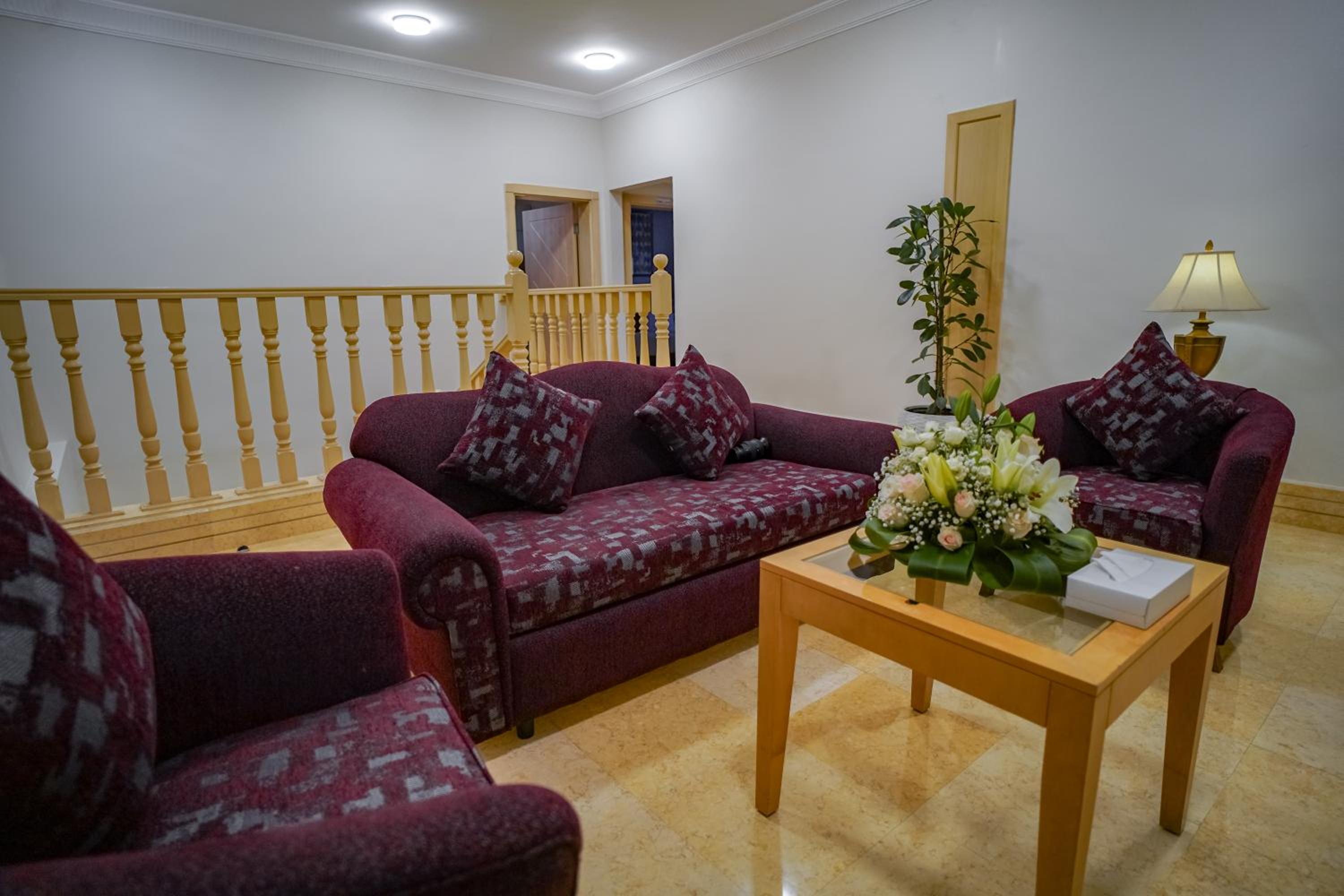 Villa - Photo 3