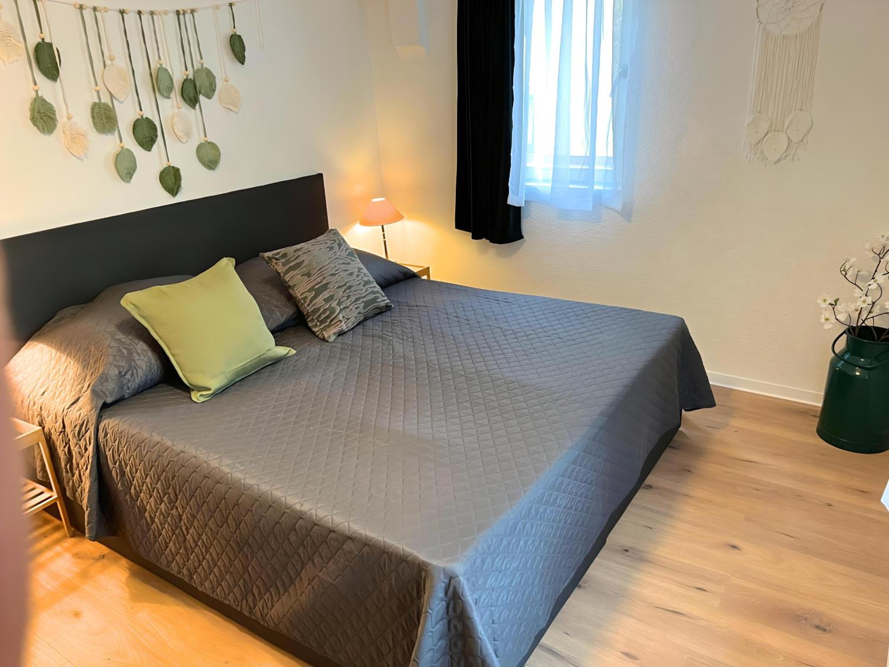 Apartment photo 2