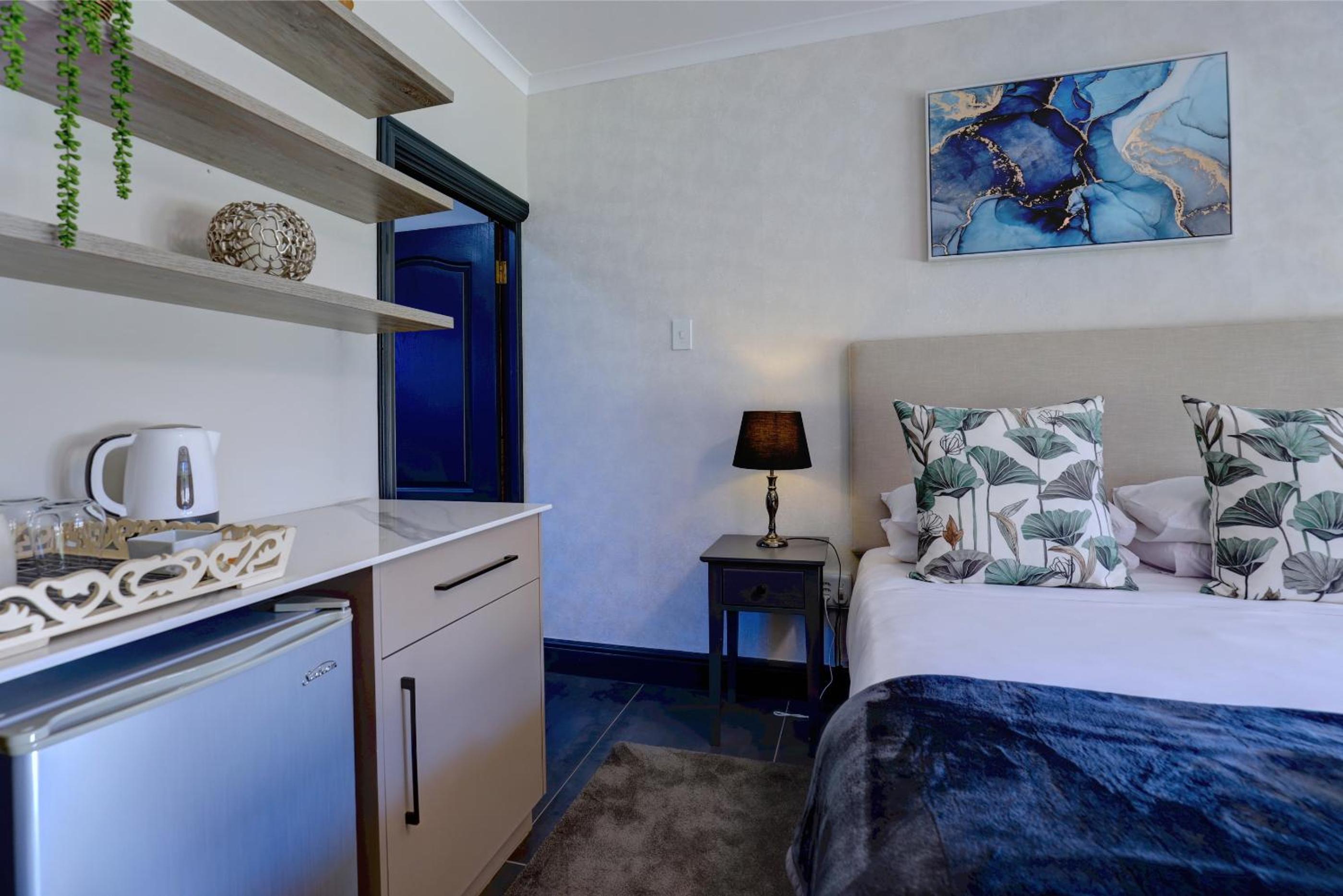 Queen Room - Photo 1
